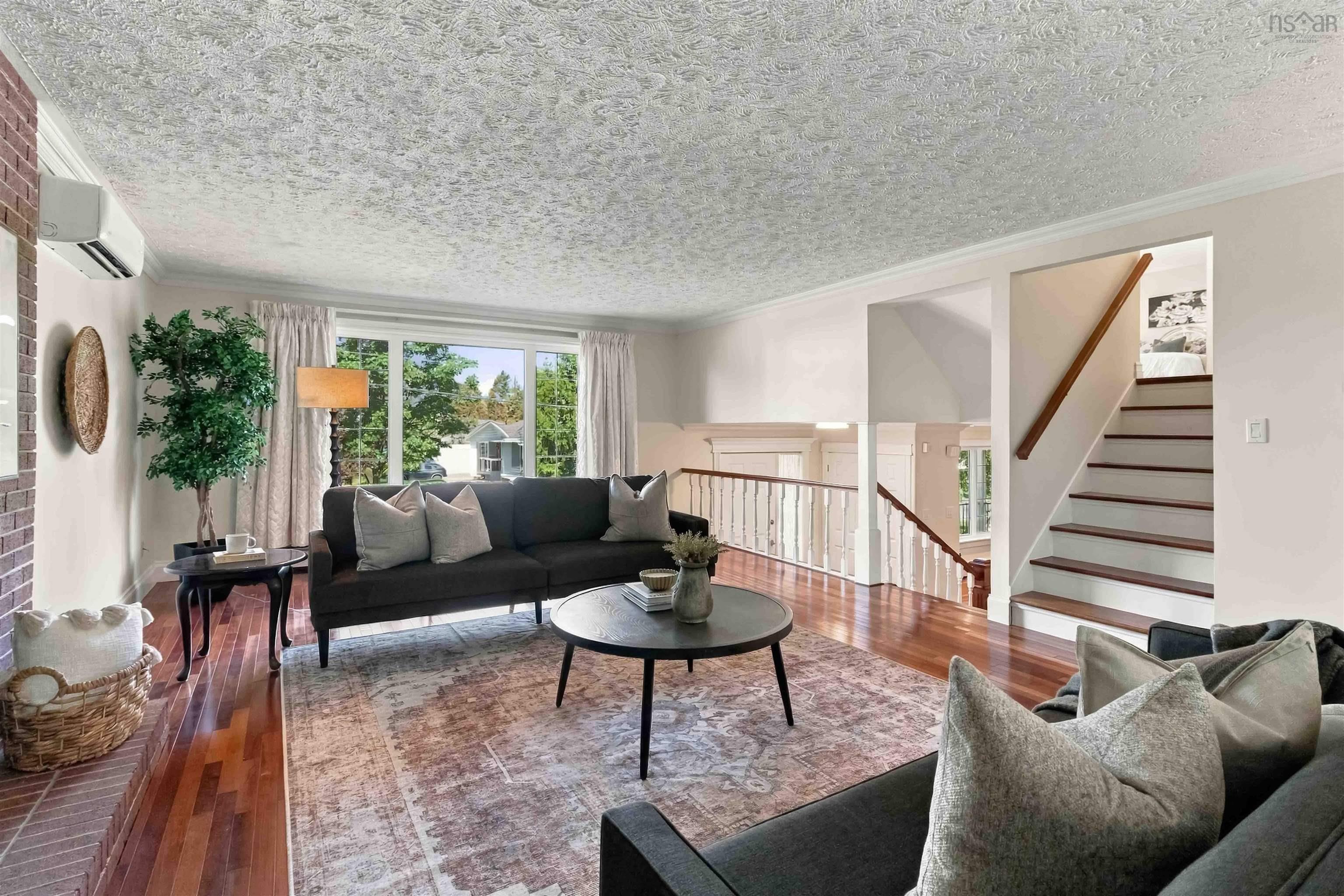 $779,900.00: 8 Banks Court, Dartmouth