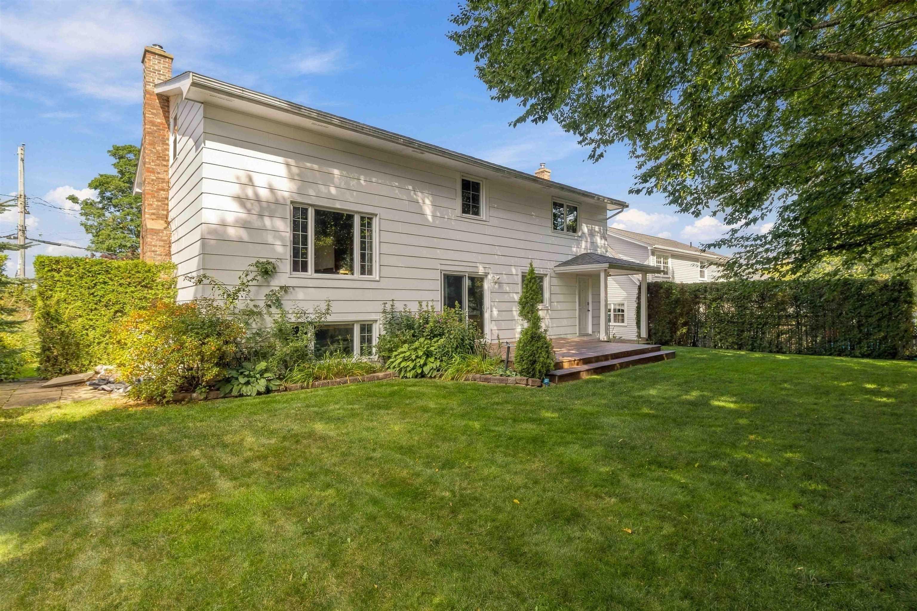 $779,900.00: 8 Banks Court, Dartmouth
