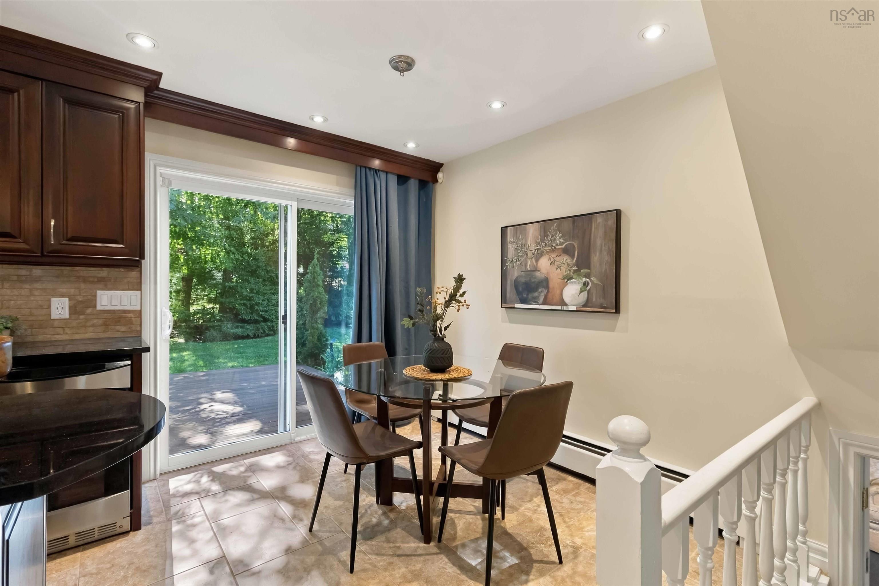 $779,900.00: 8 Banks Court, Dartmouth