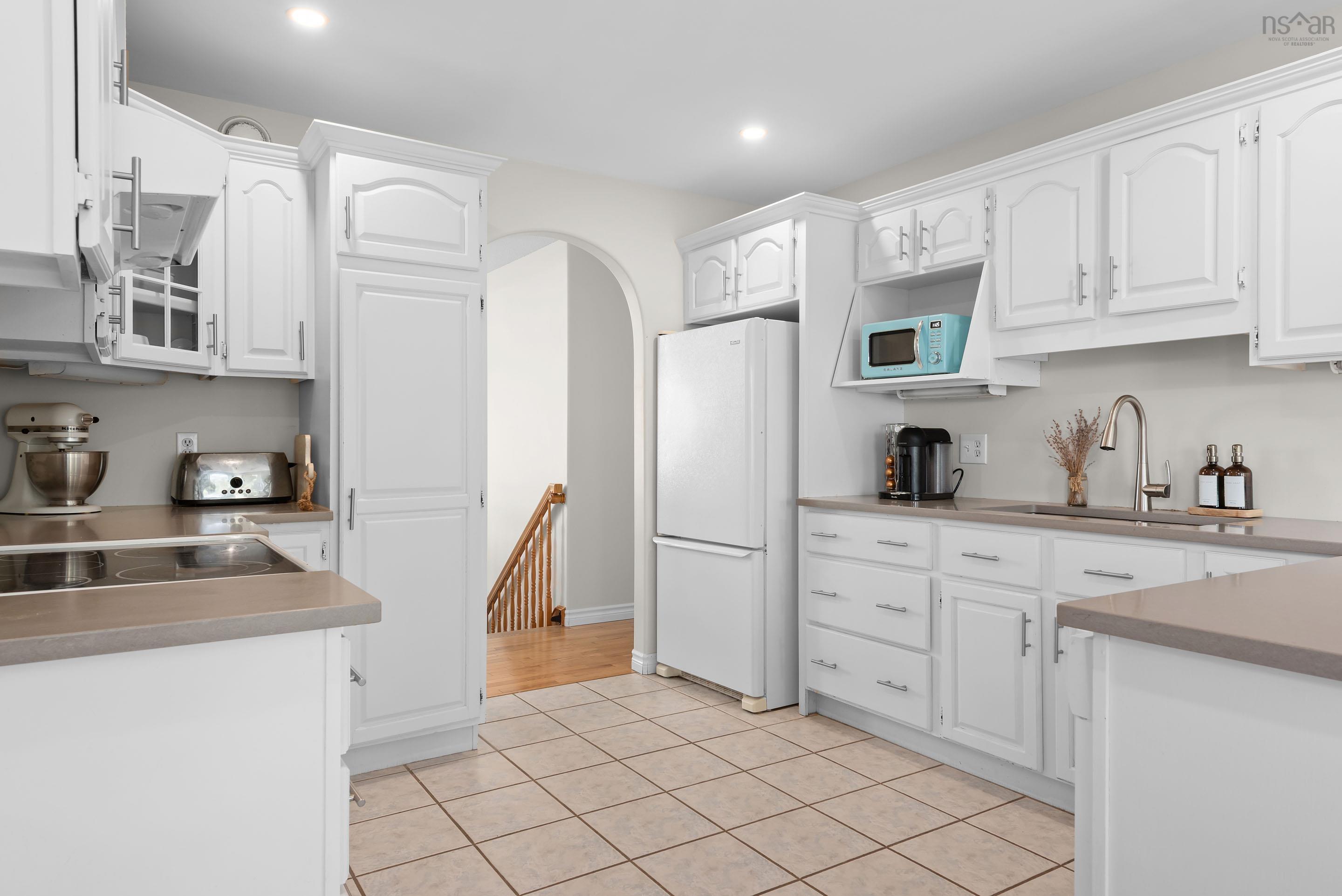 $1,039,000.00: 50 Parkedge Crescent, Cole Harbour