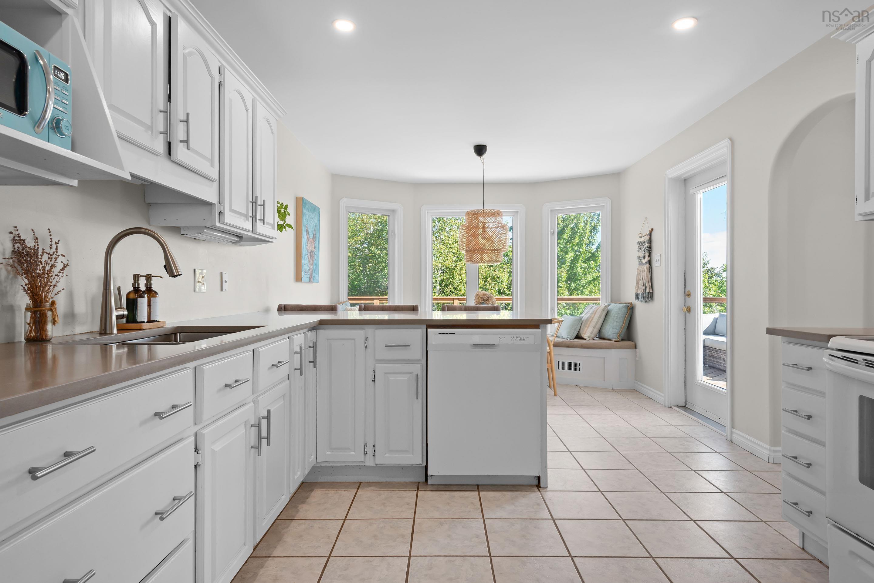 $1,039,000.00: 50 Parkedge Crescent, Cole Harbour