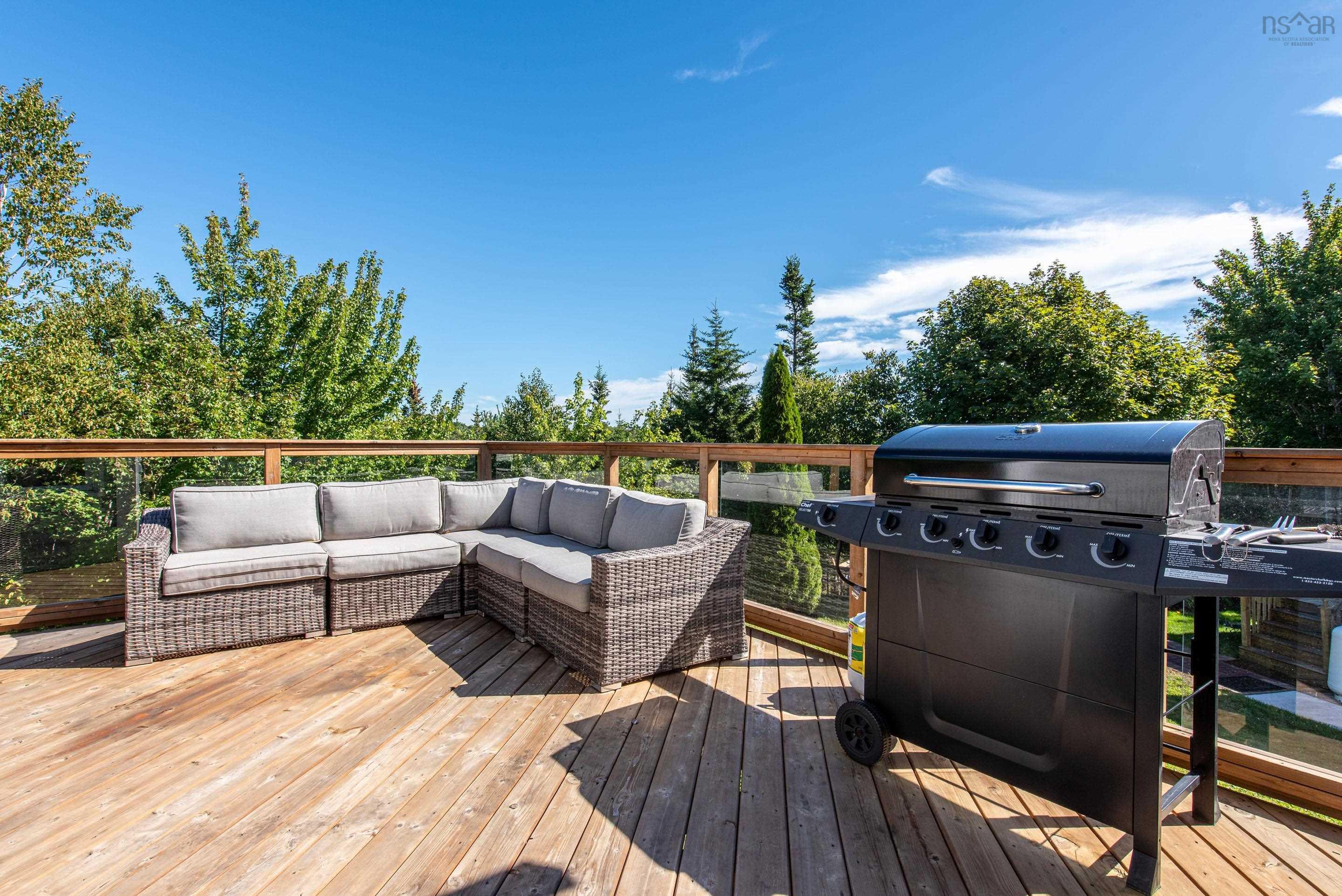 $1,039,000.00: 50 Parkedge Crescent, Cole Harbour