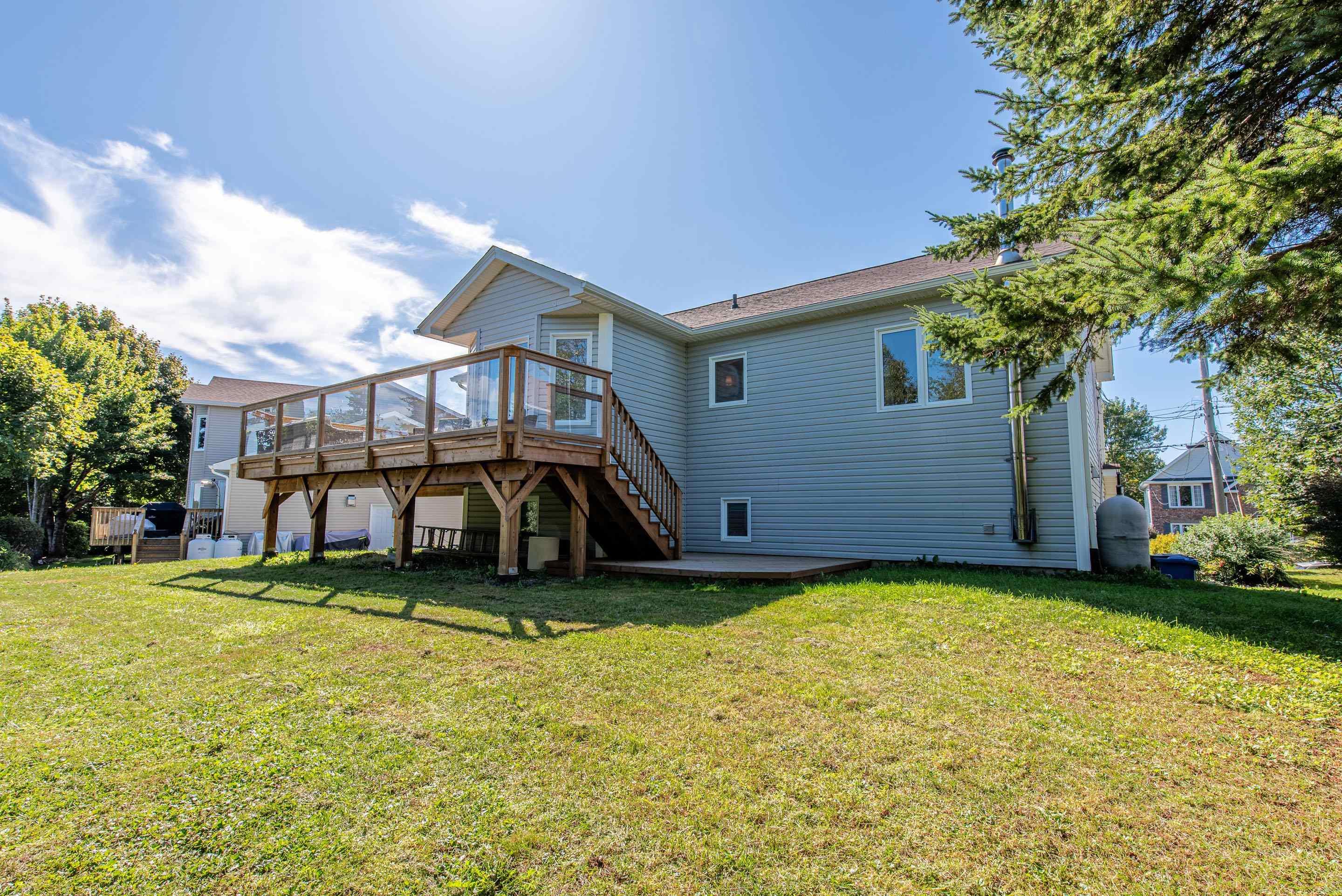 $1,039,000.00: 50 Parkedge Crescent, Cole Harbour