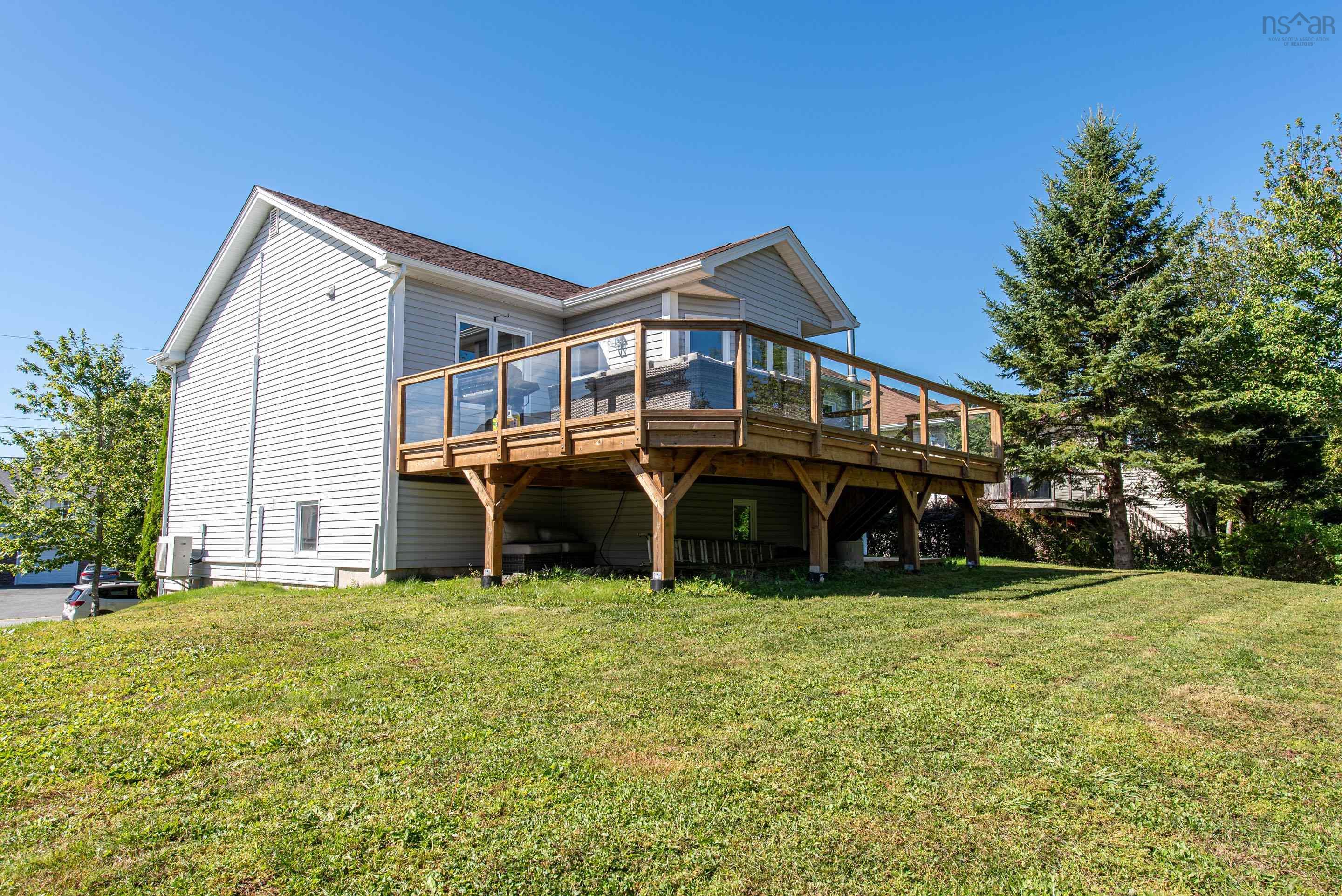 $1,039,000.00: 50 Parkedge Crescent, Cole Harbour