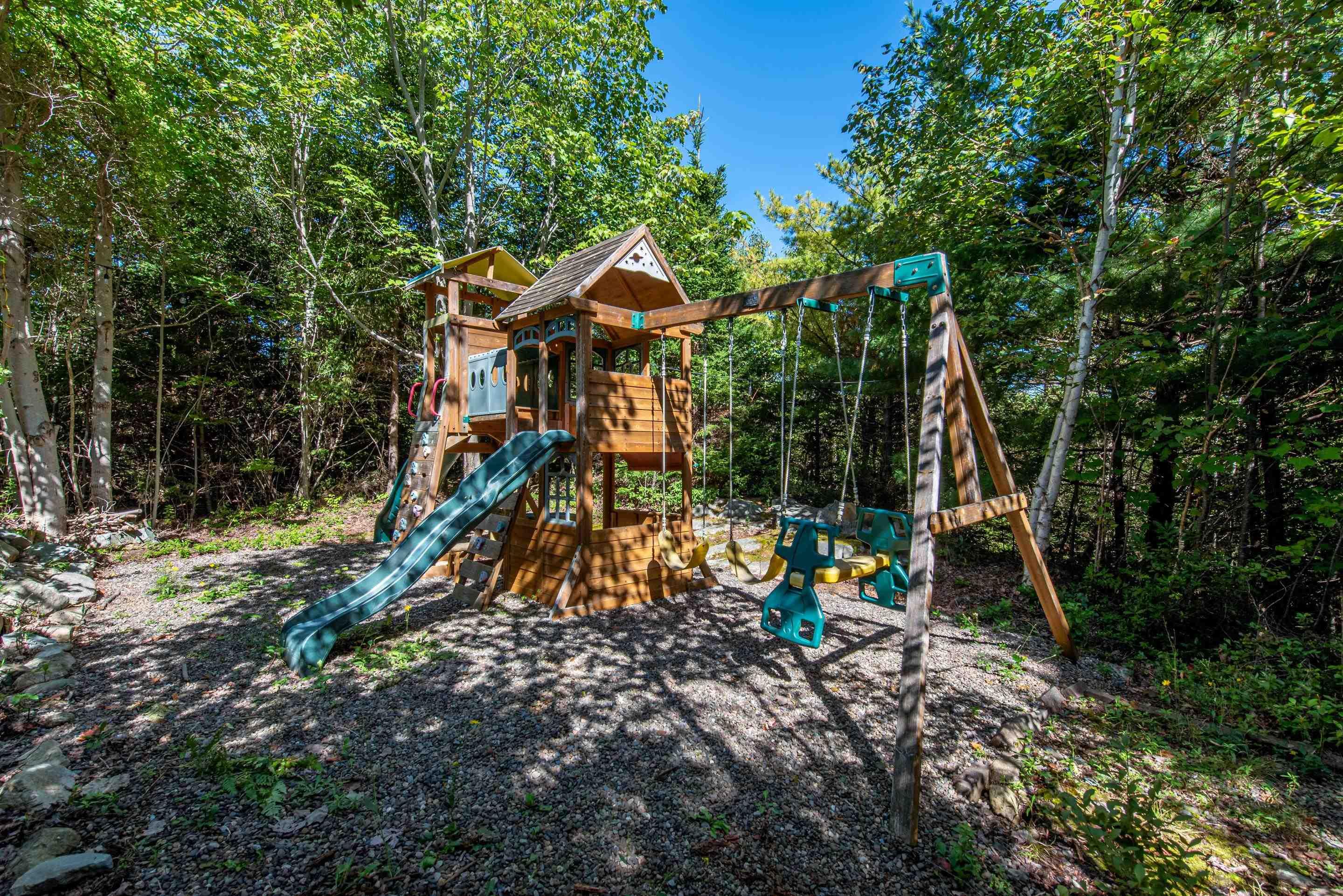$1,039,000.00: 50 Parkedge Crescent, Cole Harbour
