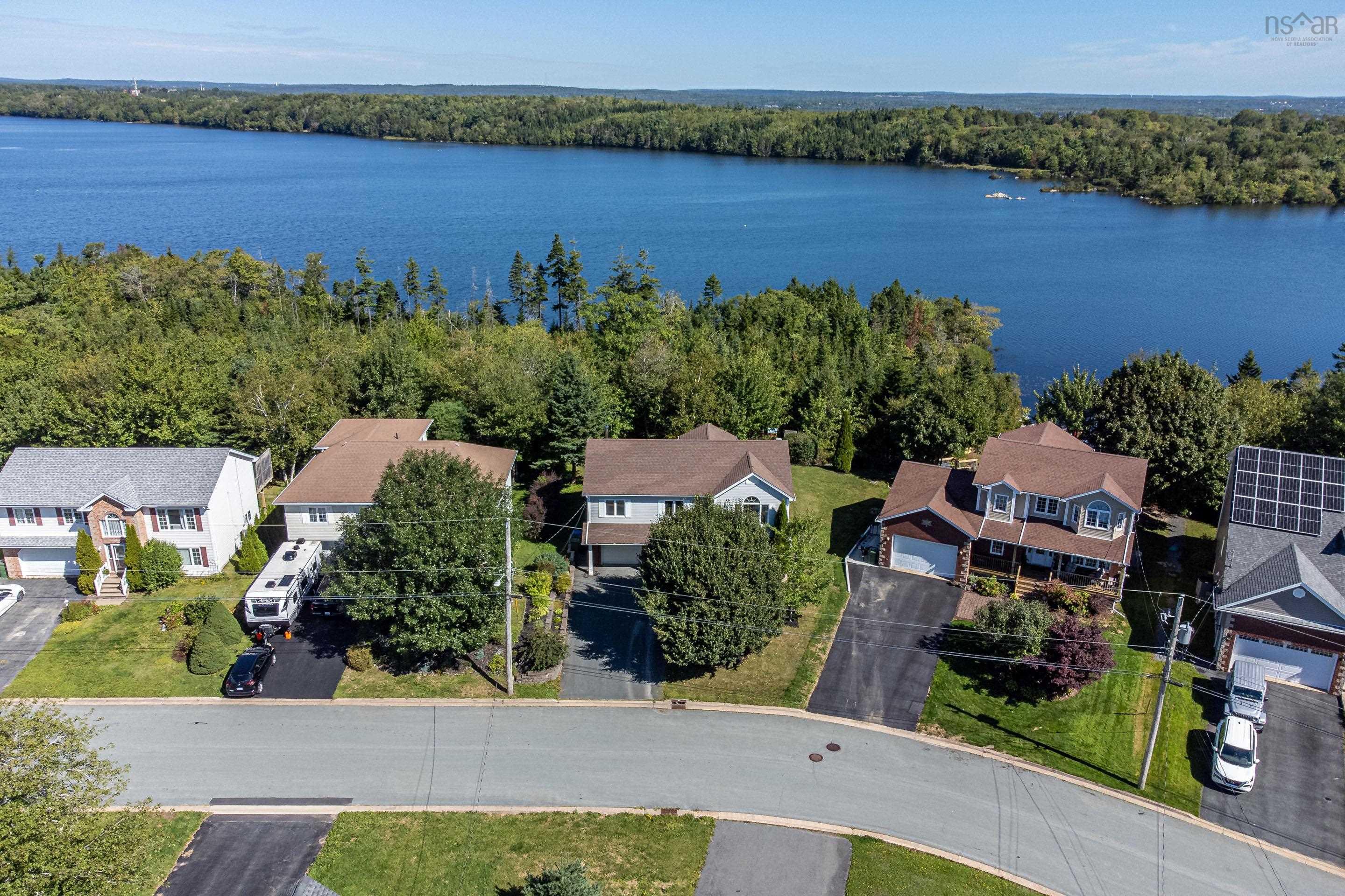 $1,039,000.00: 50 Parkedge Crescent, Cole Harbour