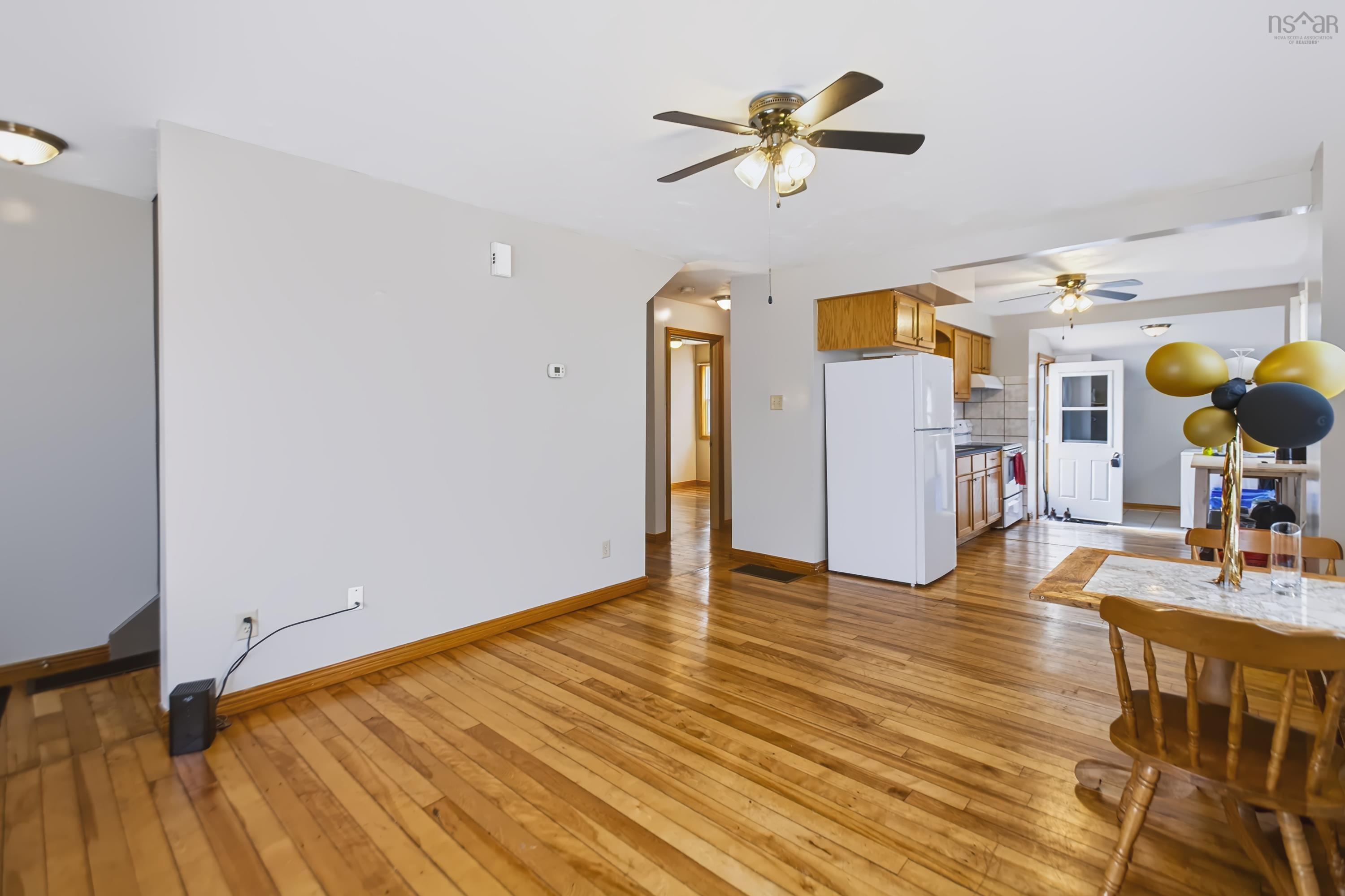 $239,900.00: 17 East Pleasant Street, Amherst