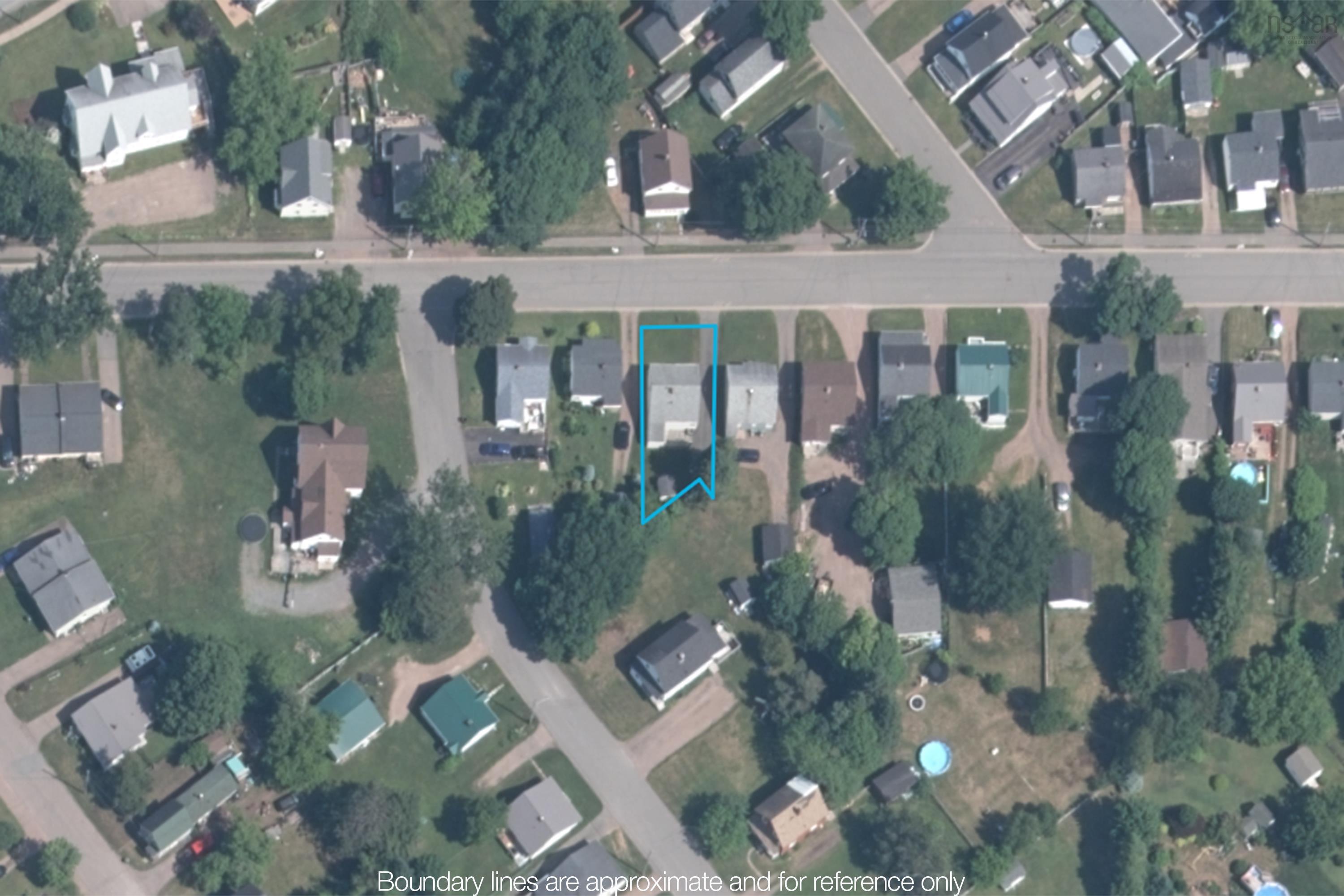 $239,900.00: 17 East Pleasant Street, Amherst