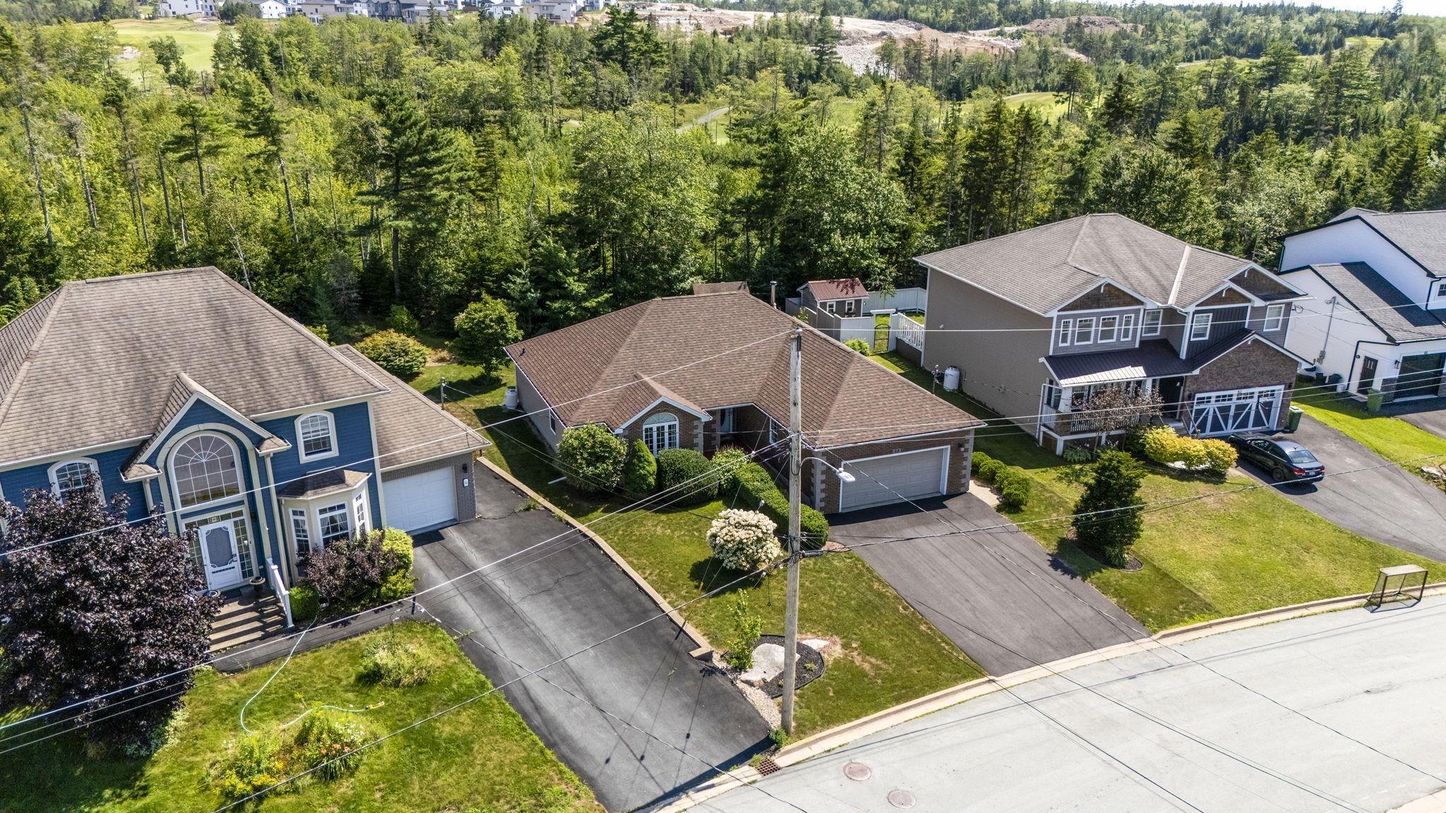 $699,900.00: 58 Longard Drive, Timberlea