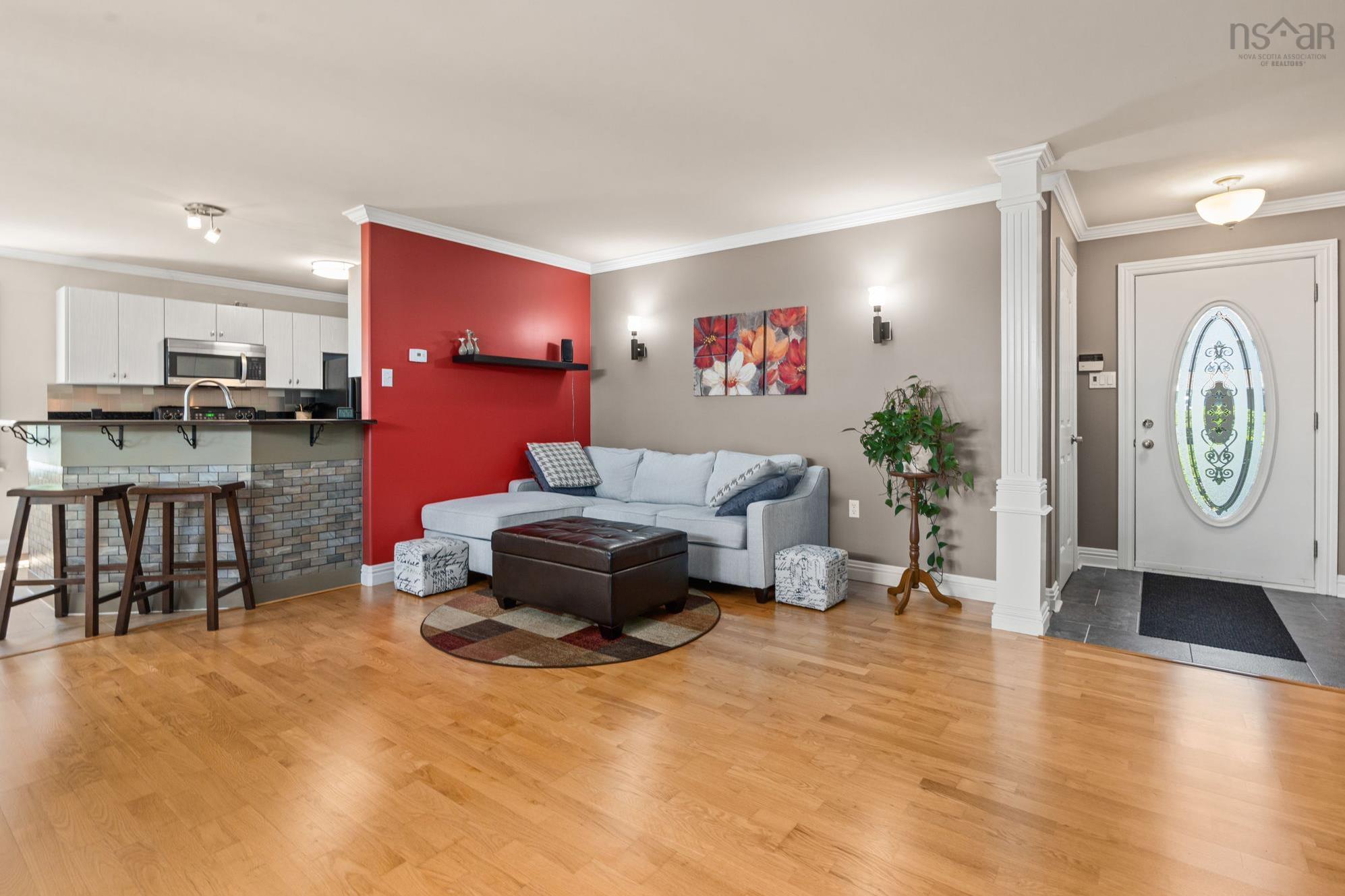 $699,900.00: 58 Longard Drive, Timberlea