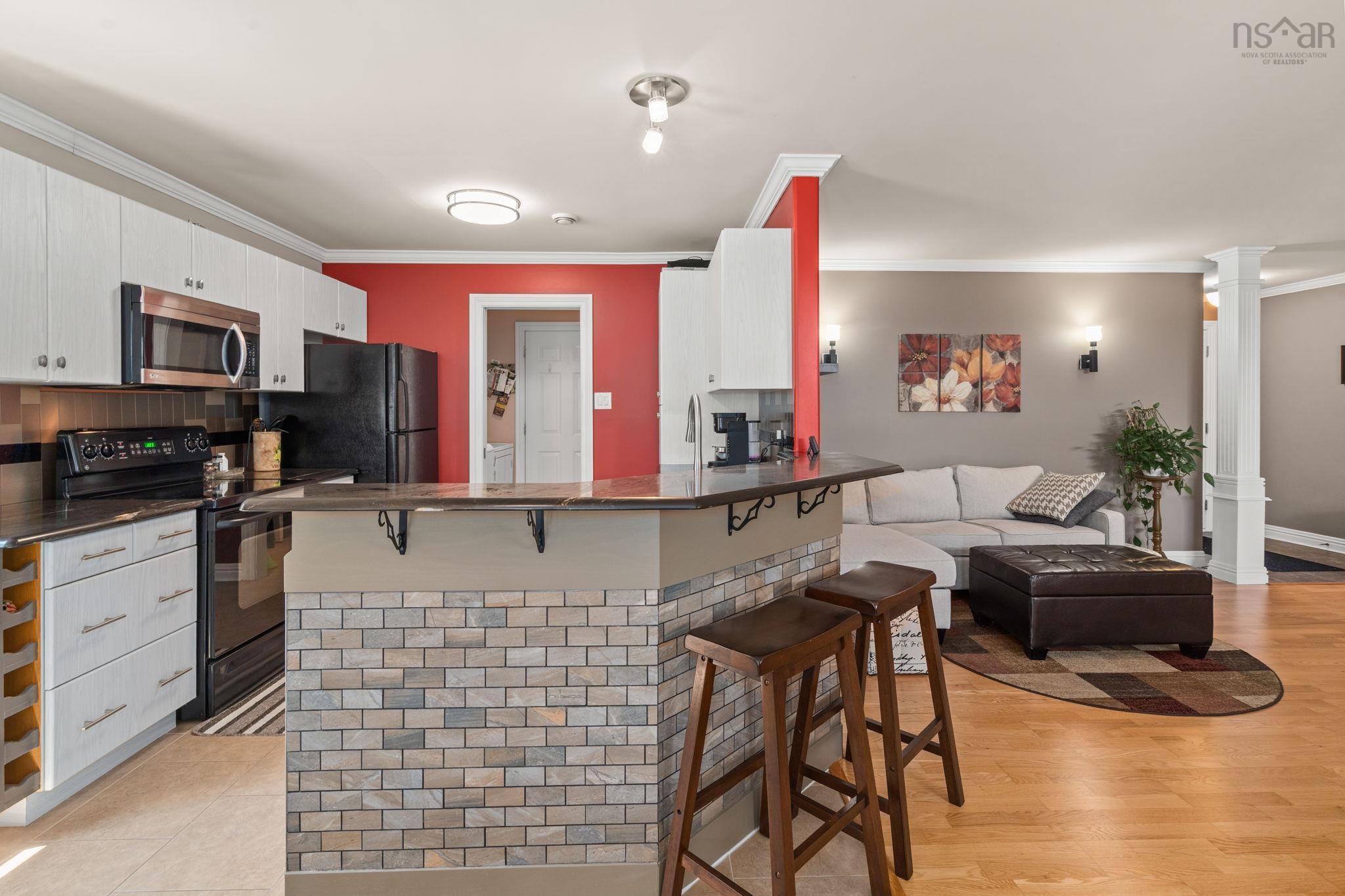 $699,900.00: 58 Longard Drive, Timberlea