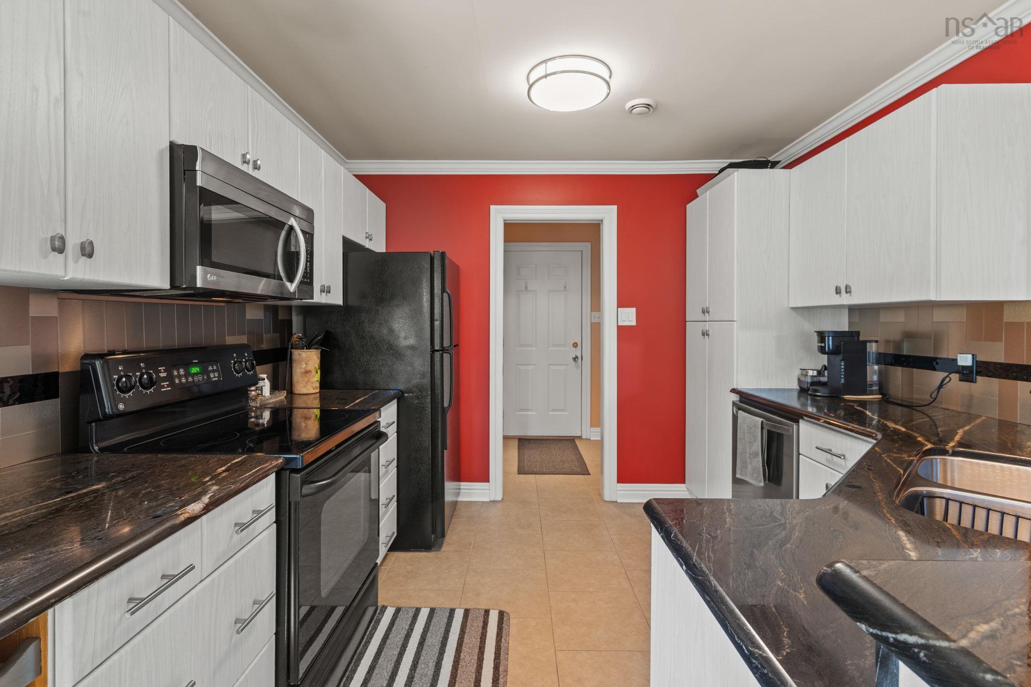 $699,900.00: 58 Longard Drive, Timberlea