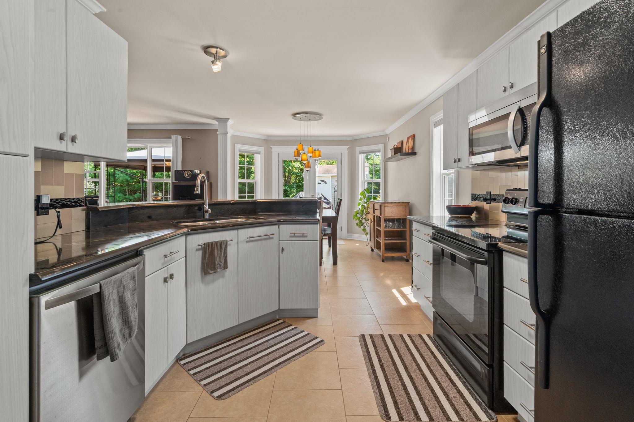 $699,900.00: 58 Longard Drive, Timberlea