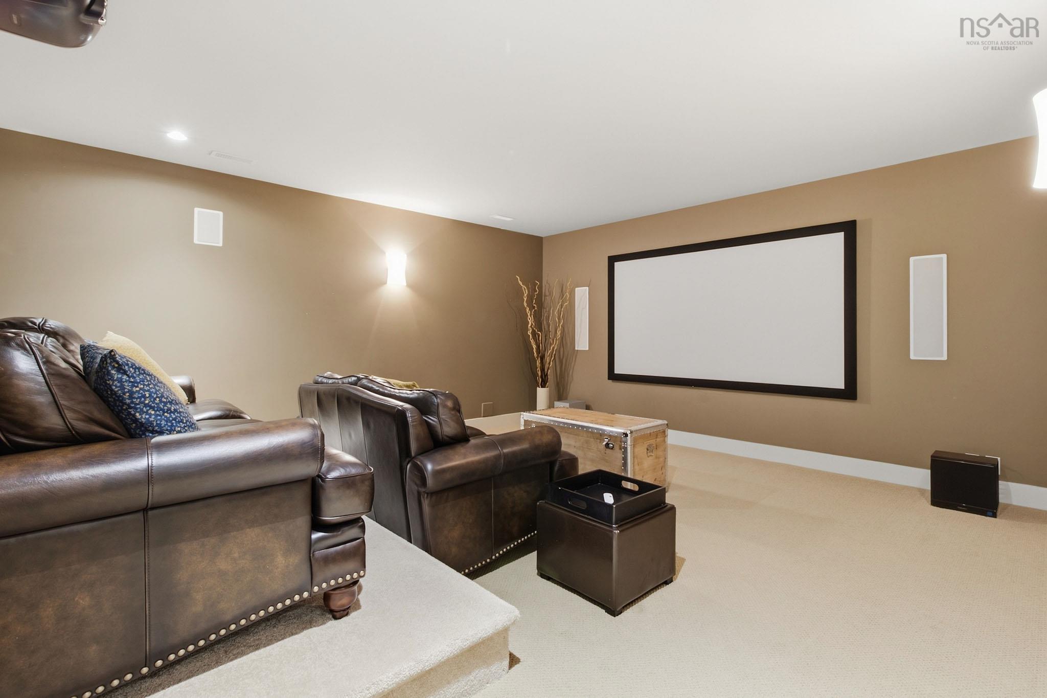 $1,099,900.00: 130 Dunsmore Drive, Fall River