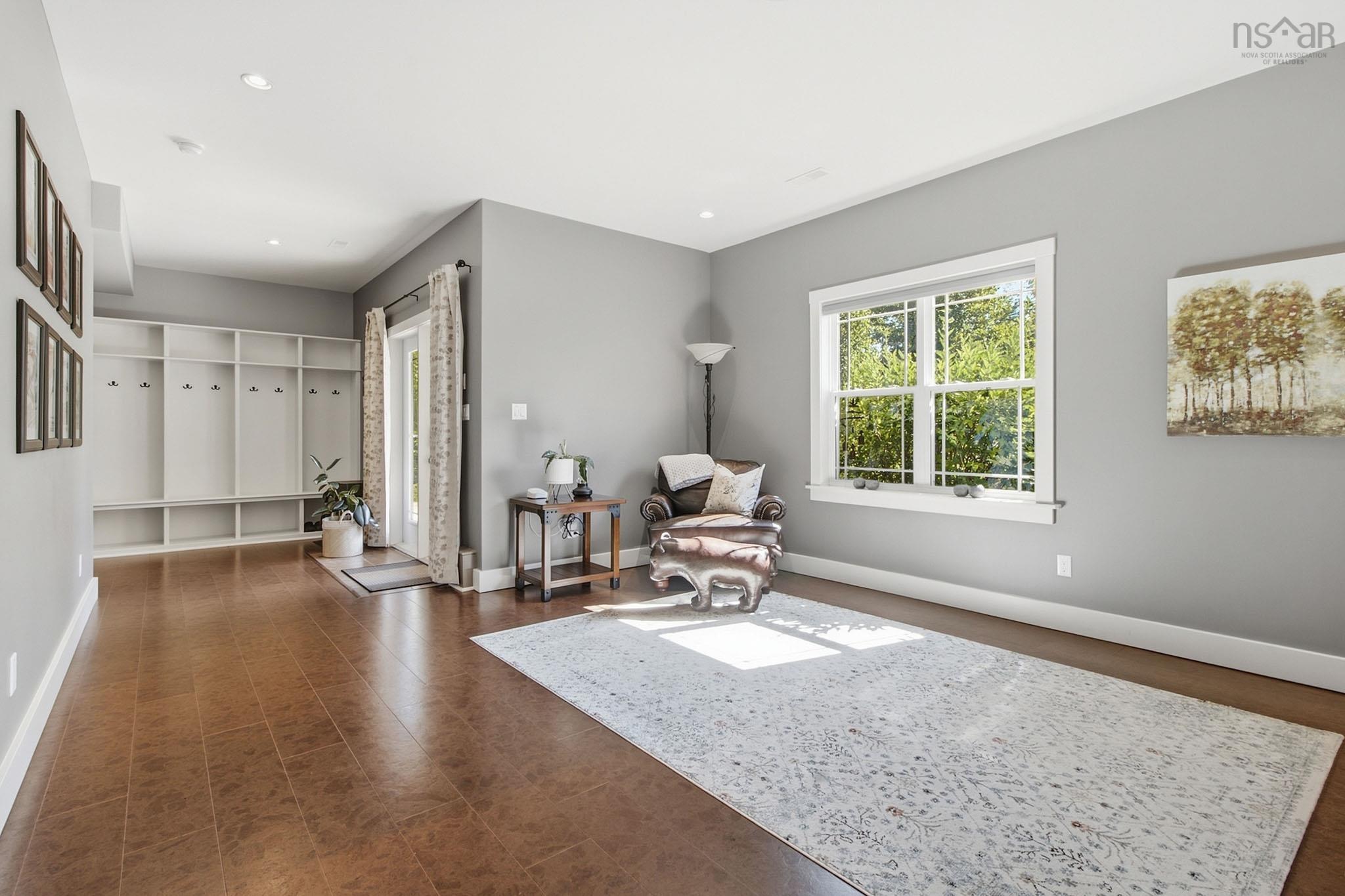 $1,099,900.00: 130 Dunsmore Drive, Fall River