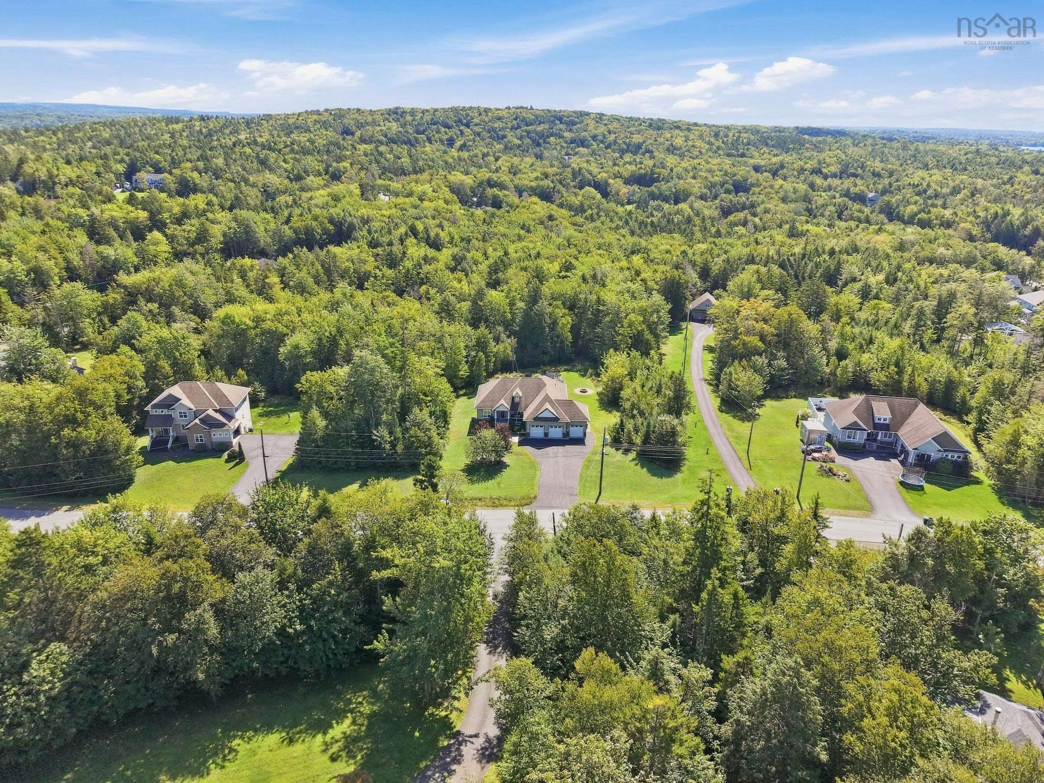 $1,099,900.00: 130 Dunsmore Drive, Fall River