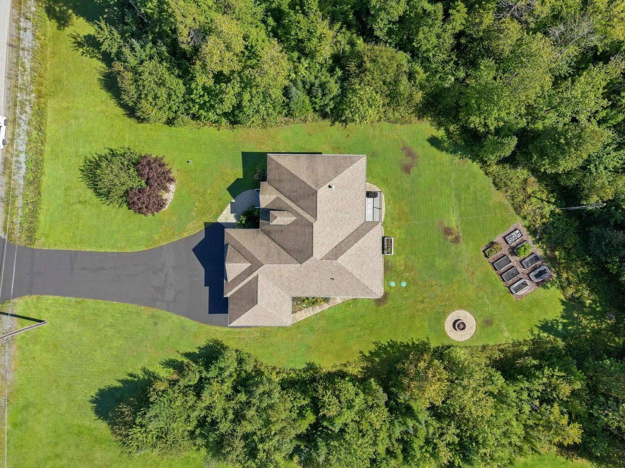$1,099,900.00: 130 Dunsmore Drive, Fall River