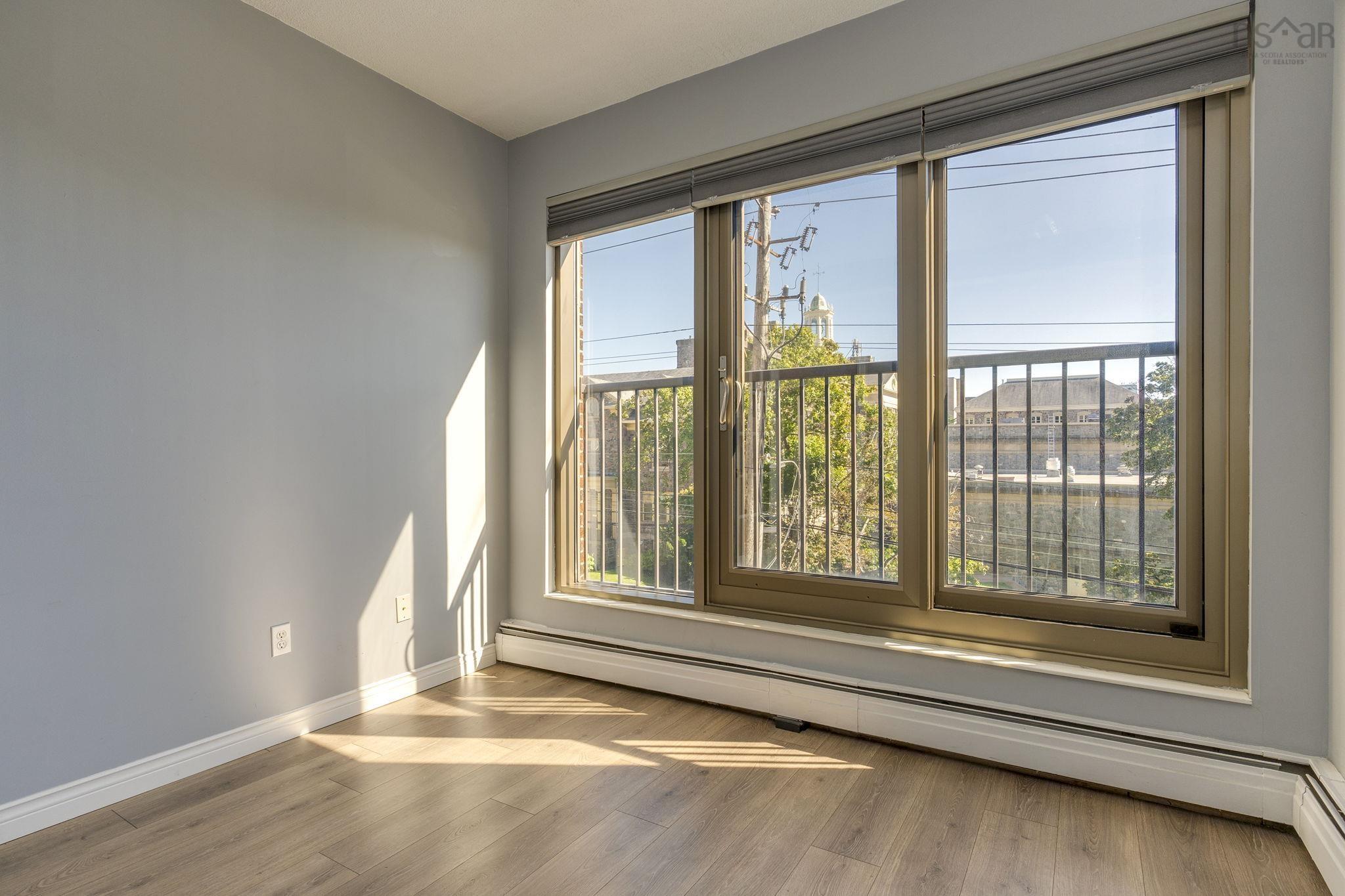 $280,000.00: 304 6369 Coburg Road, Halifax
