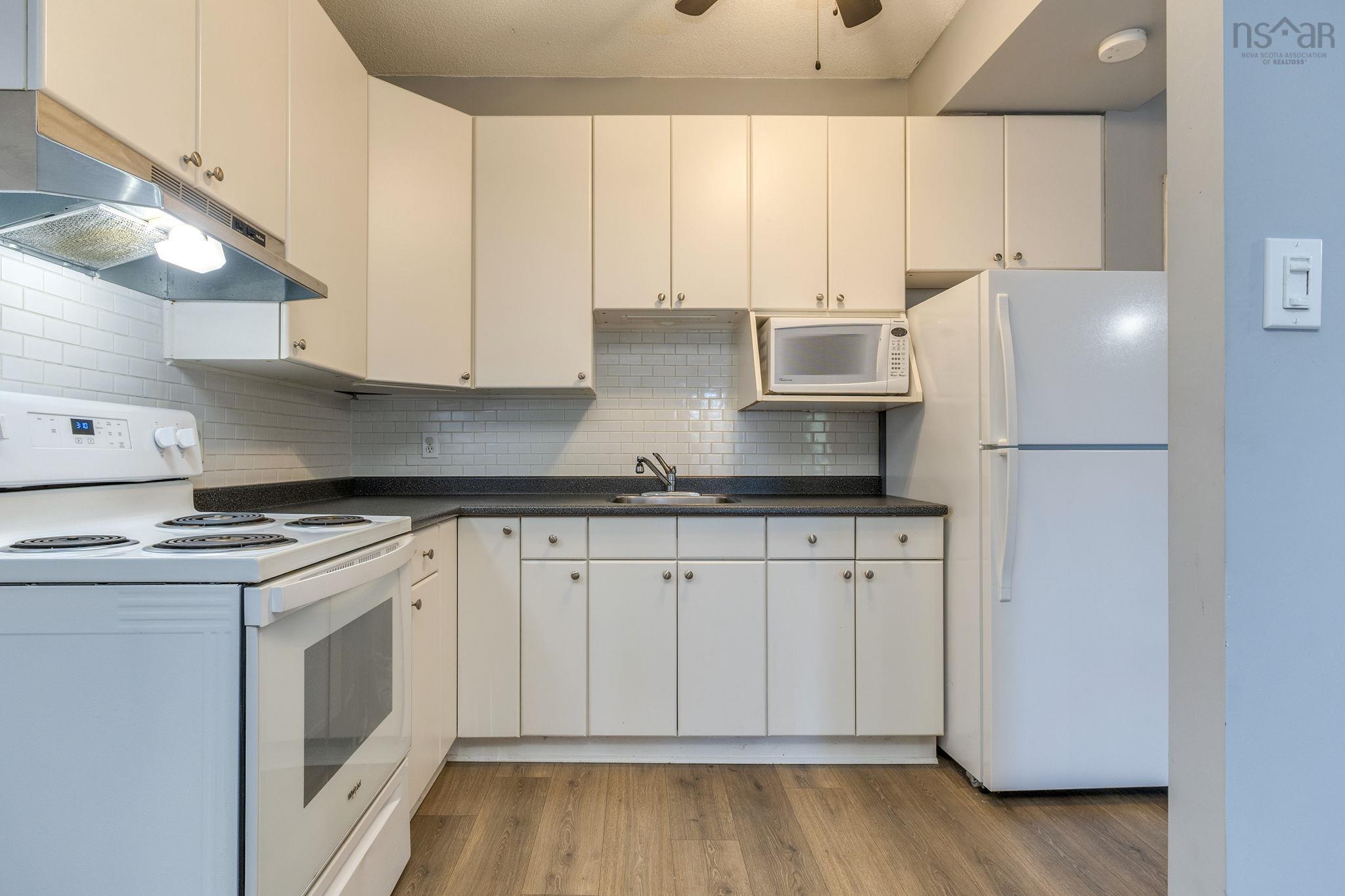 $280,000.00: 304 6369 Coburg Road, Halifax