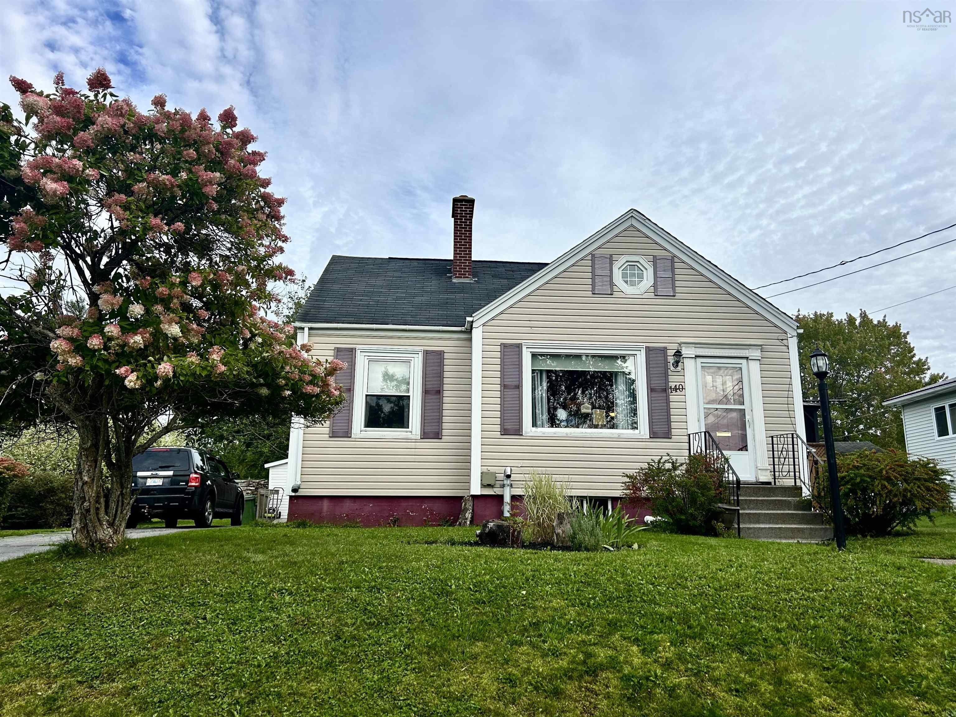 $259,950.00: 140 Roderick Street, New Glasgow