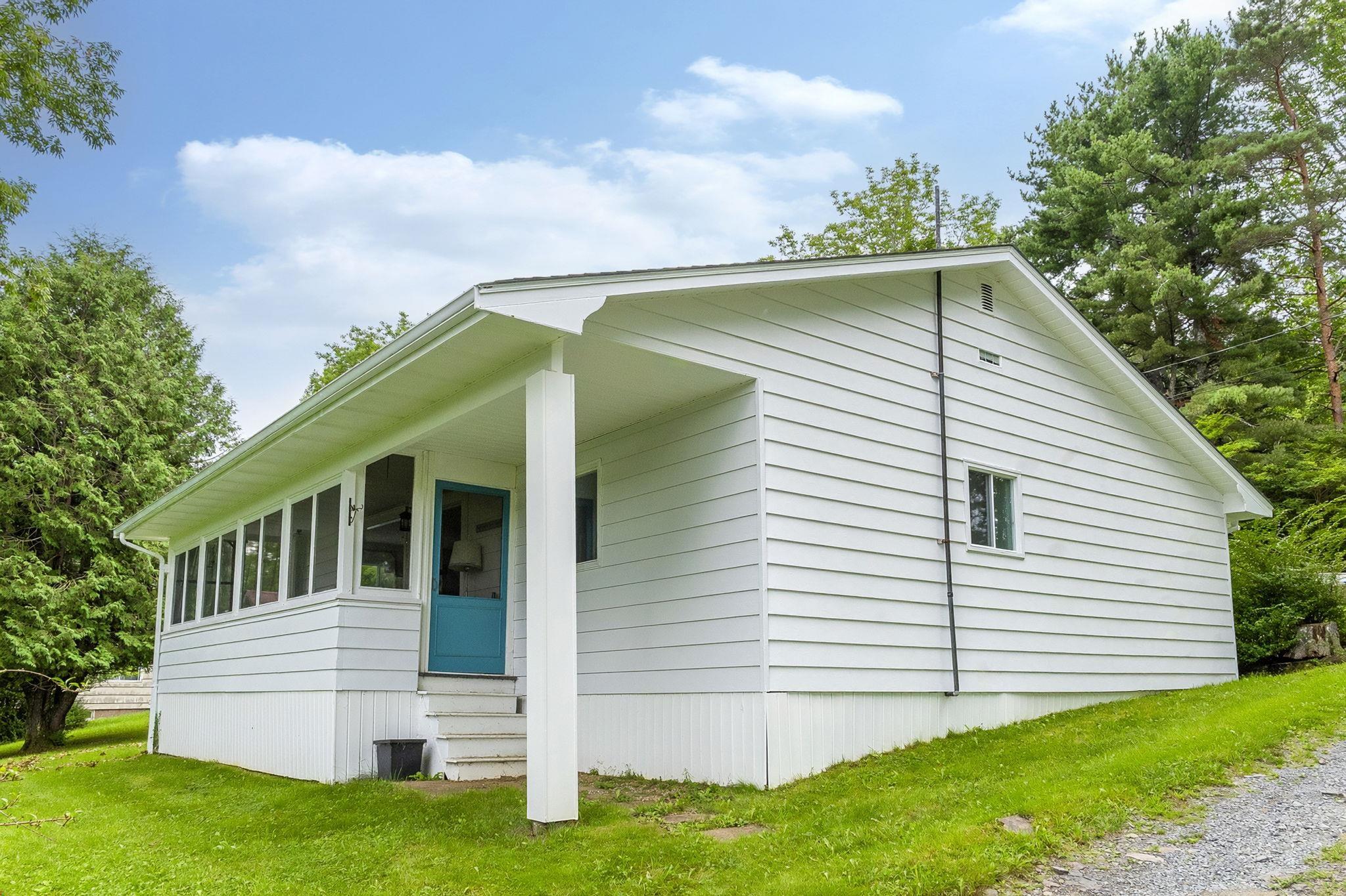 $489,900.00: 211 Sunny Brook Road, Sunnybrook