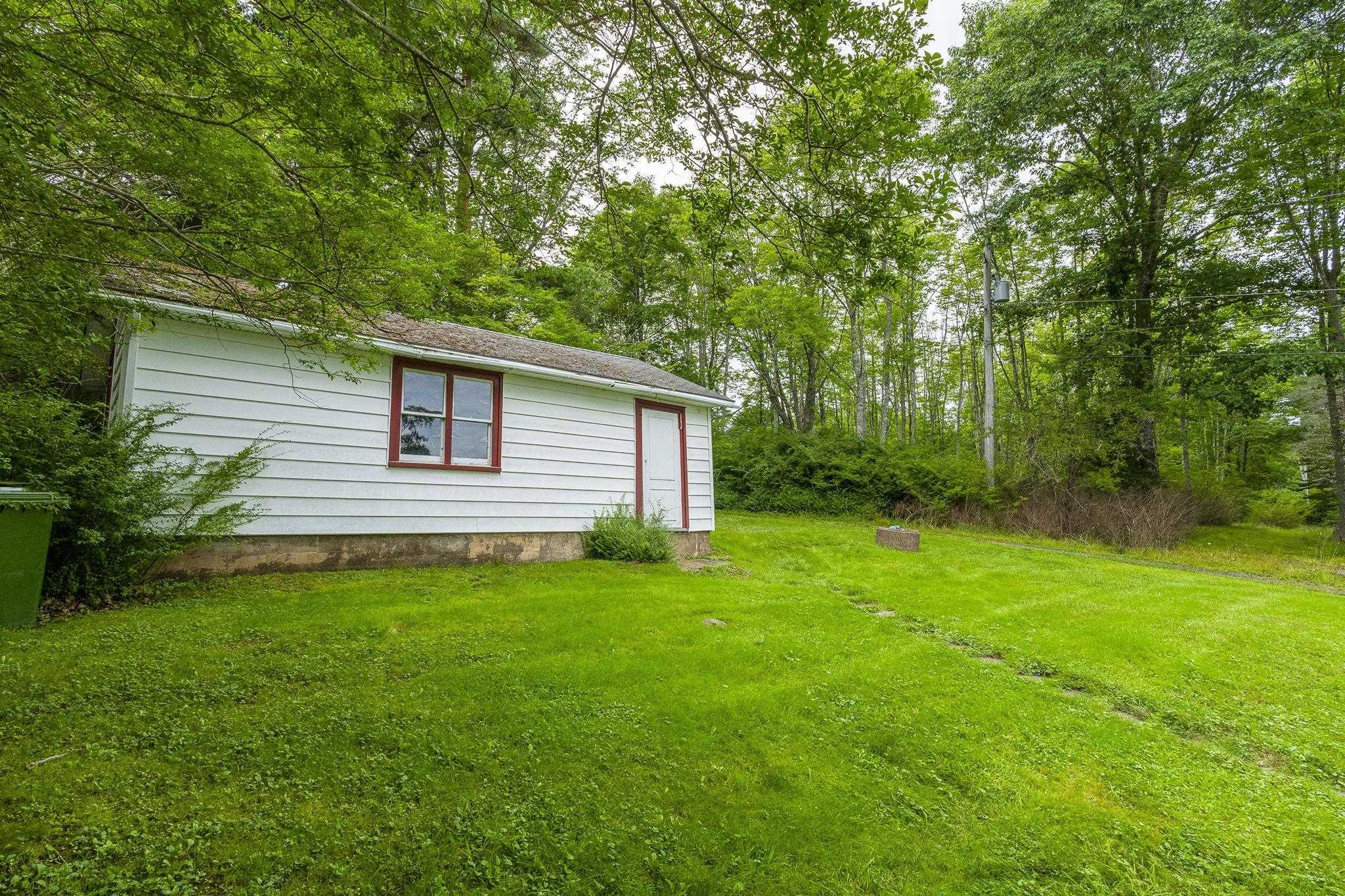 $489,900.00: 211 Sunny Brook Road, Sunnybrook