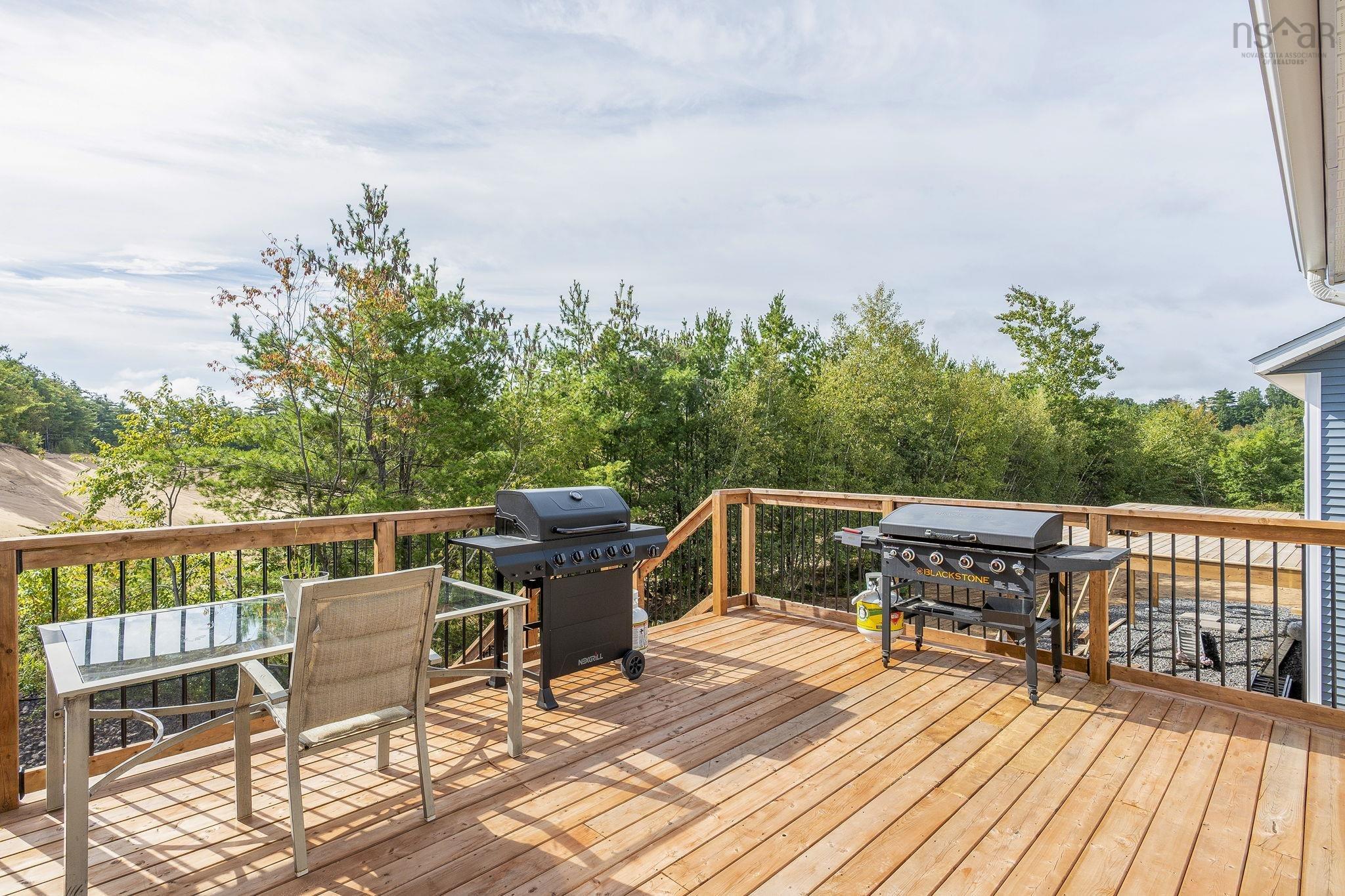 $689,000.00: 44 Acorn Lane, Kingston