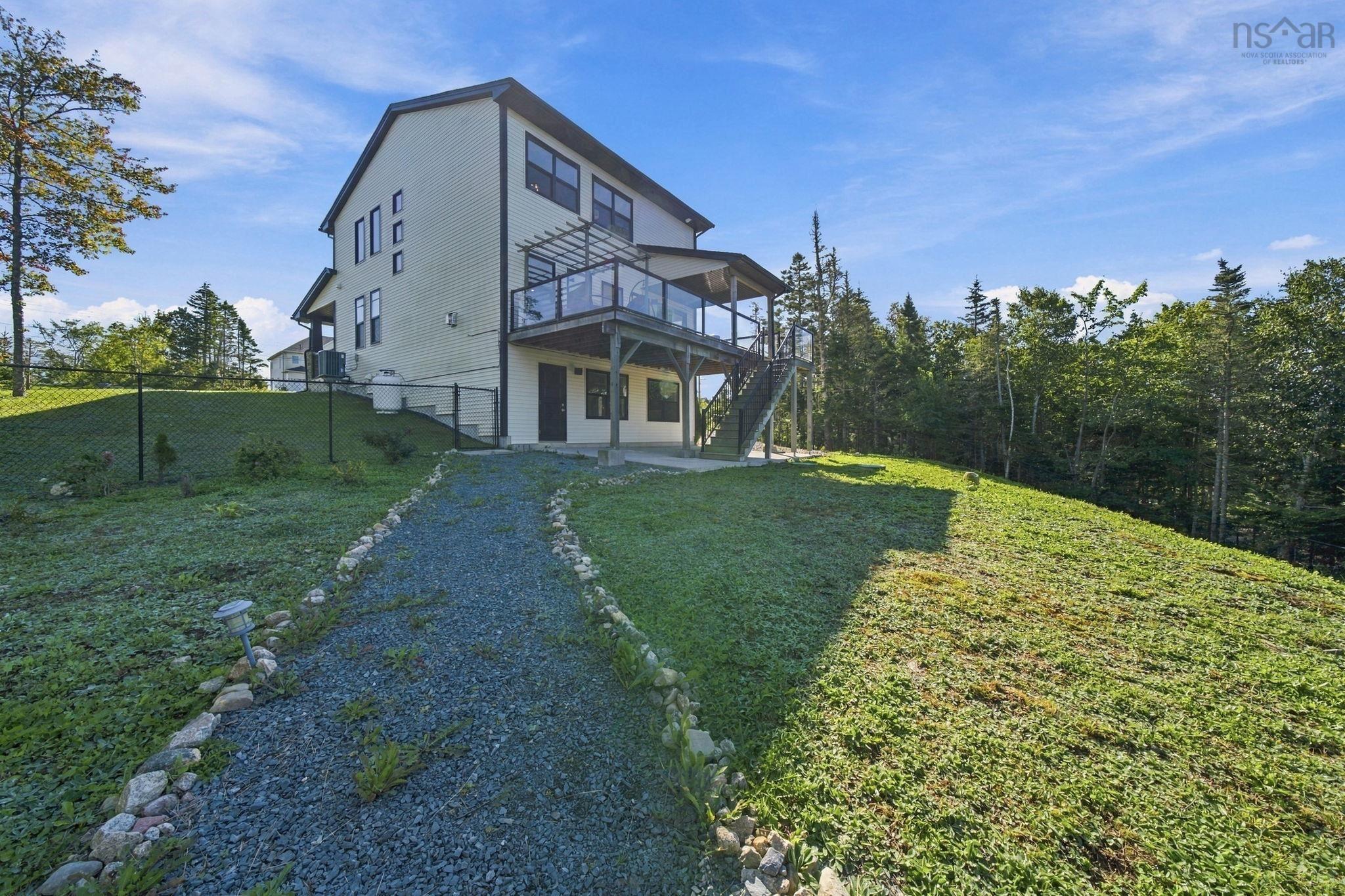 $1,100,000.00: 90 Hargrove Lane, Whites Lake