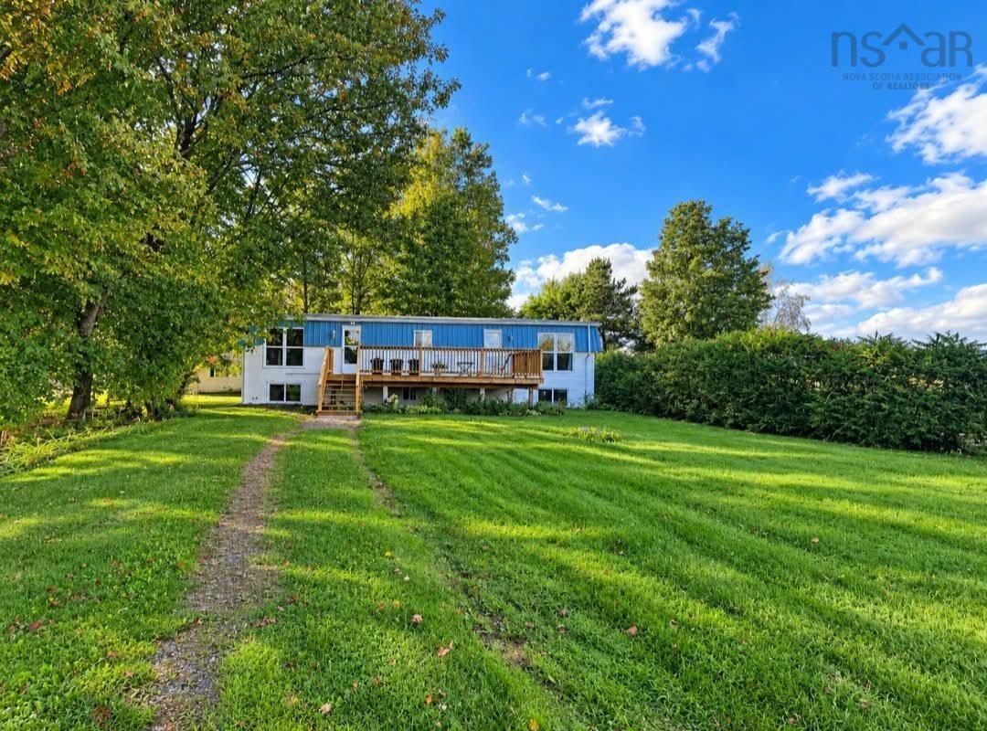 $224,500.00: 469 311 Highway, North River