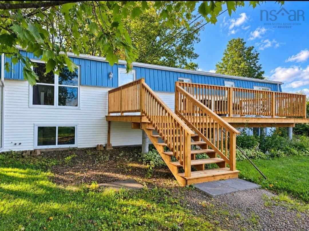 $224,500.00: 469 311 Highway, North River