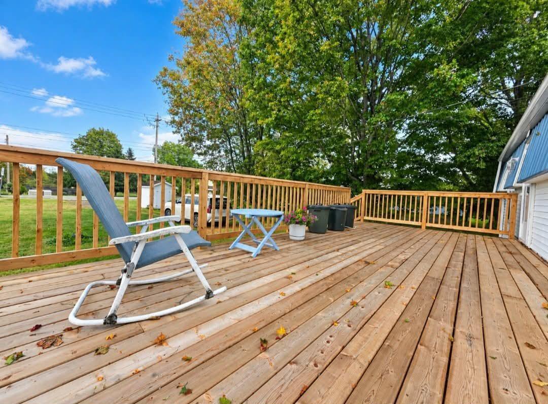 $224,500.00: 469 311 Highway, North River