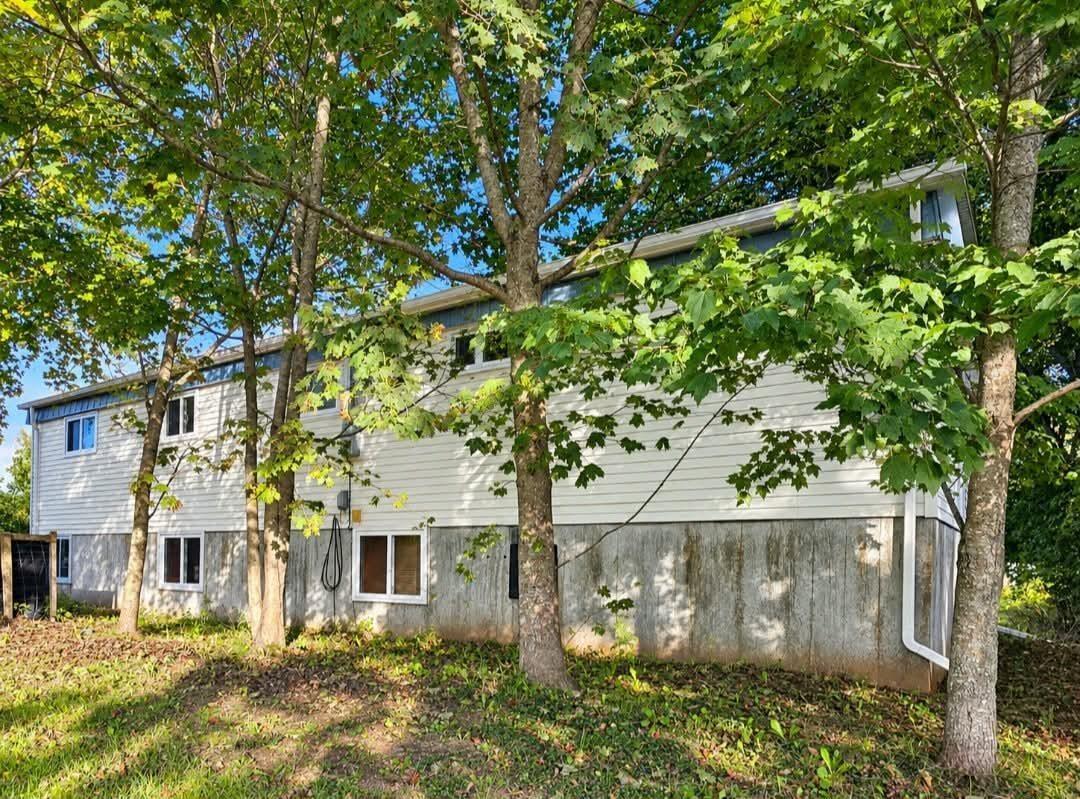$224,500.00: 469 311 Highway, North River