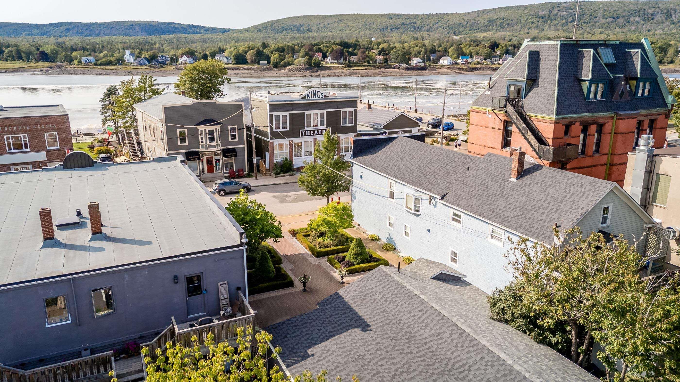 $300,000.00: 212 St George Street, Annapolis Royal