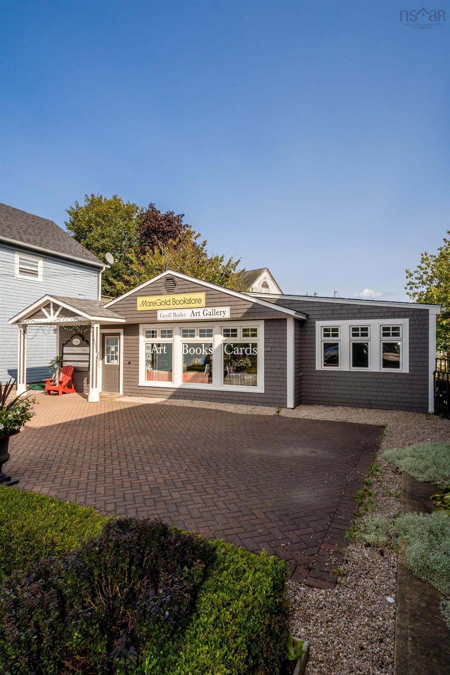 $300,000.00: 212 St George Street, Annapolis Royal