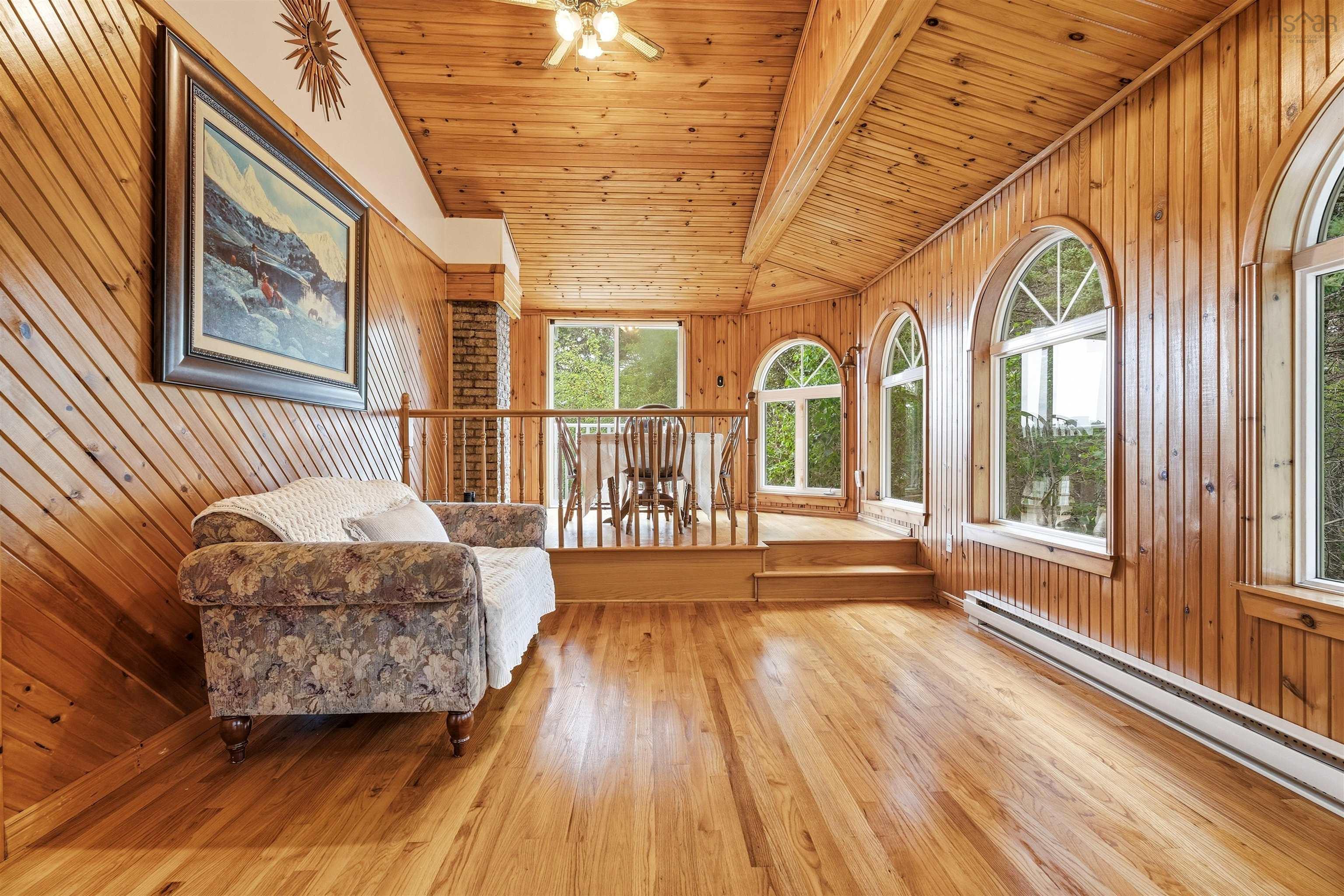 $899,900.00: 87 Indian Point Road, Glen Haven