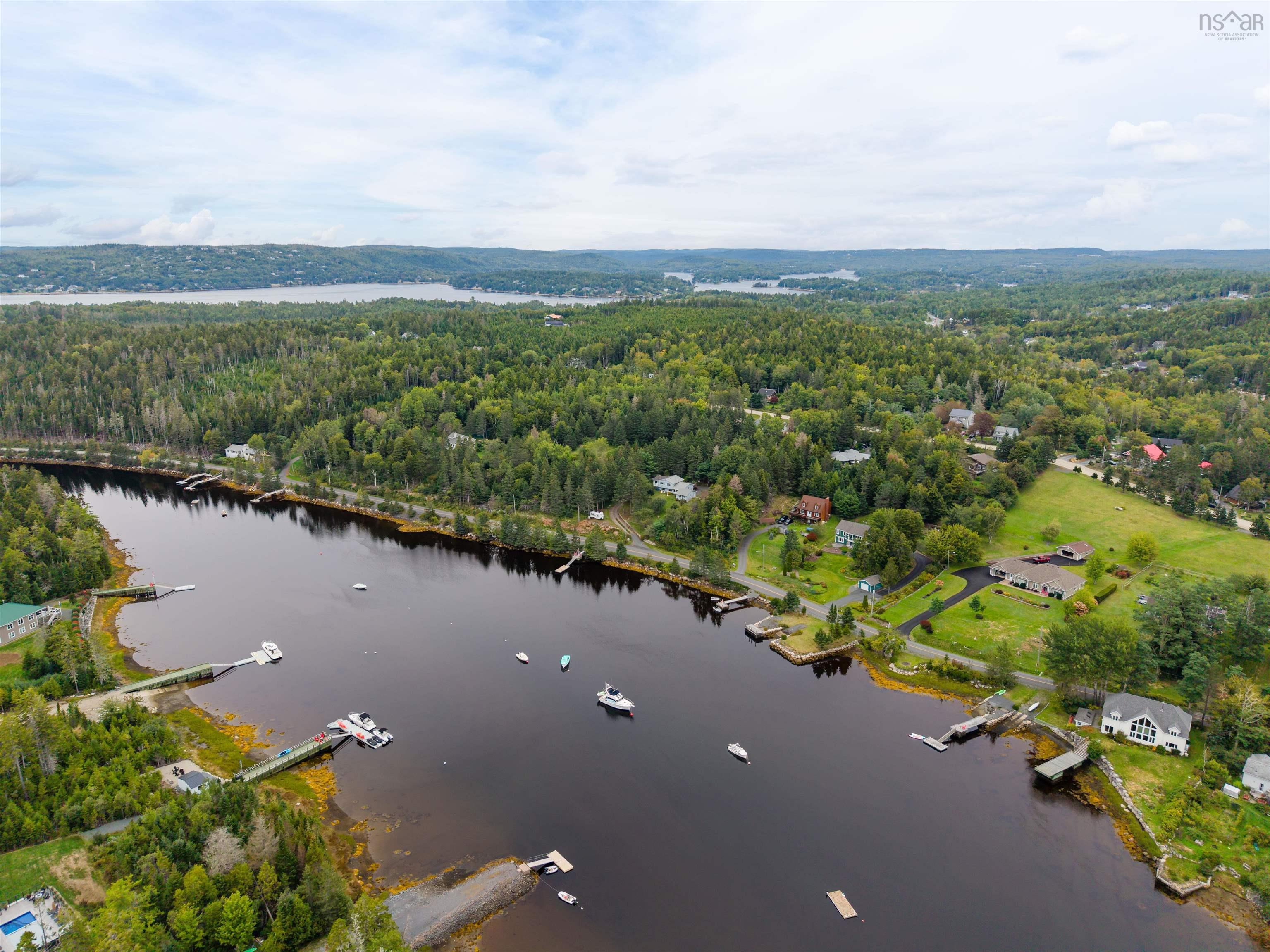 $899,900.00: 87 Indian Point Road, Glen Haven
