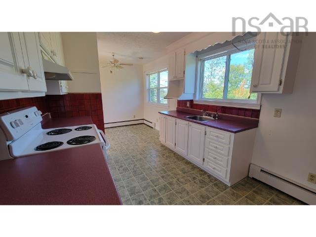 $449,900.00: 33 Coles Road, Sackville