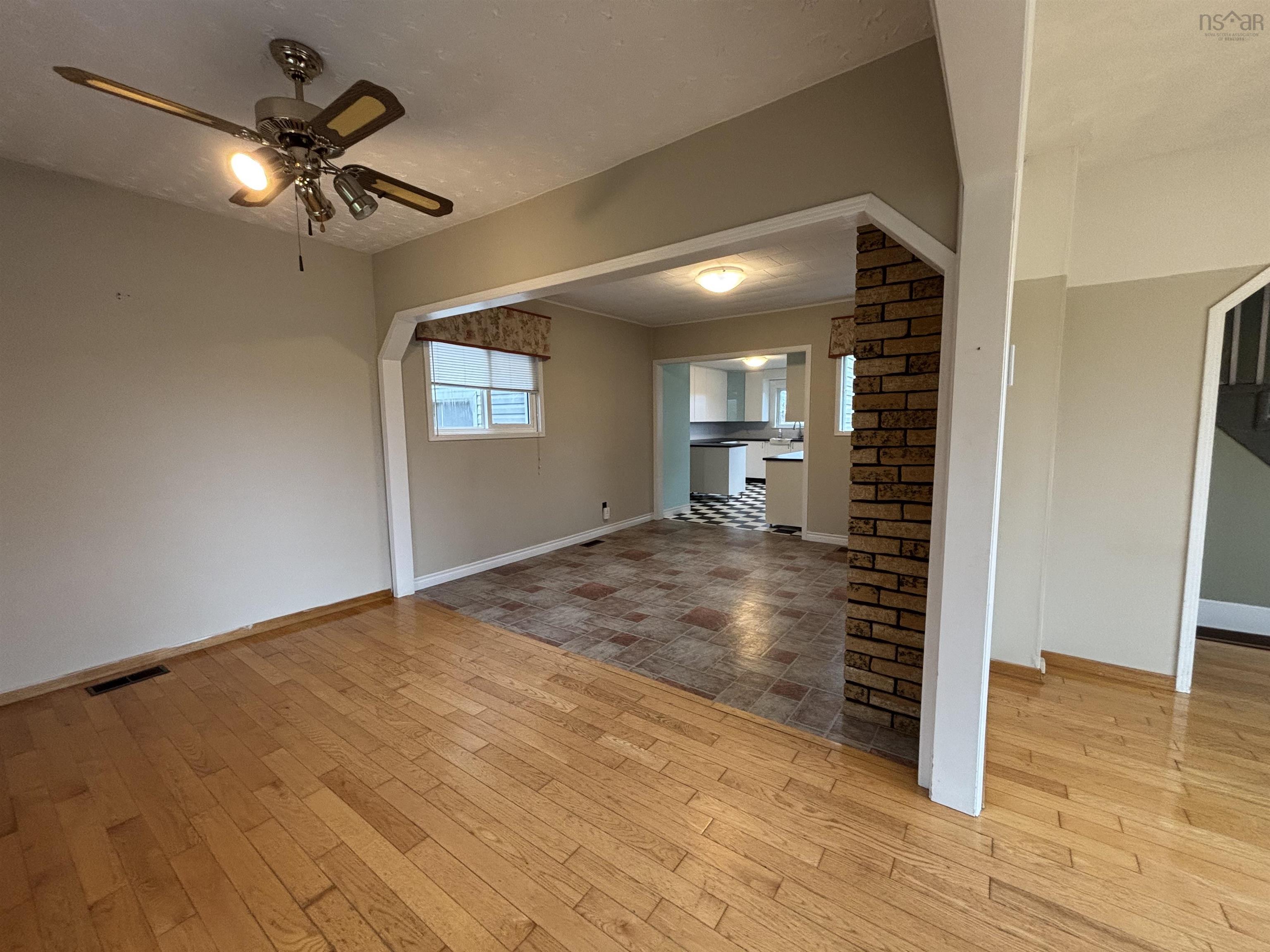 $499,900.00: 700 Farmington Road, Farmington