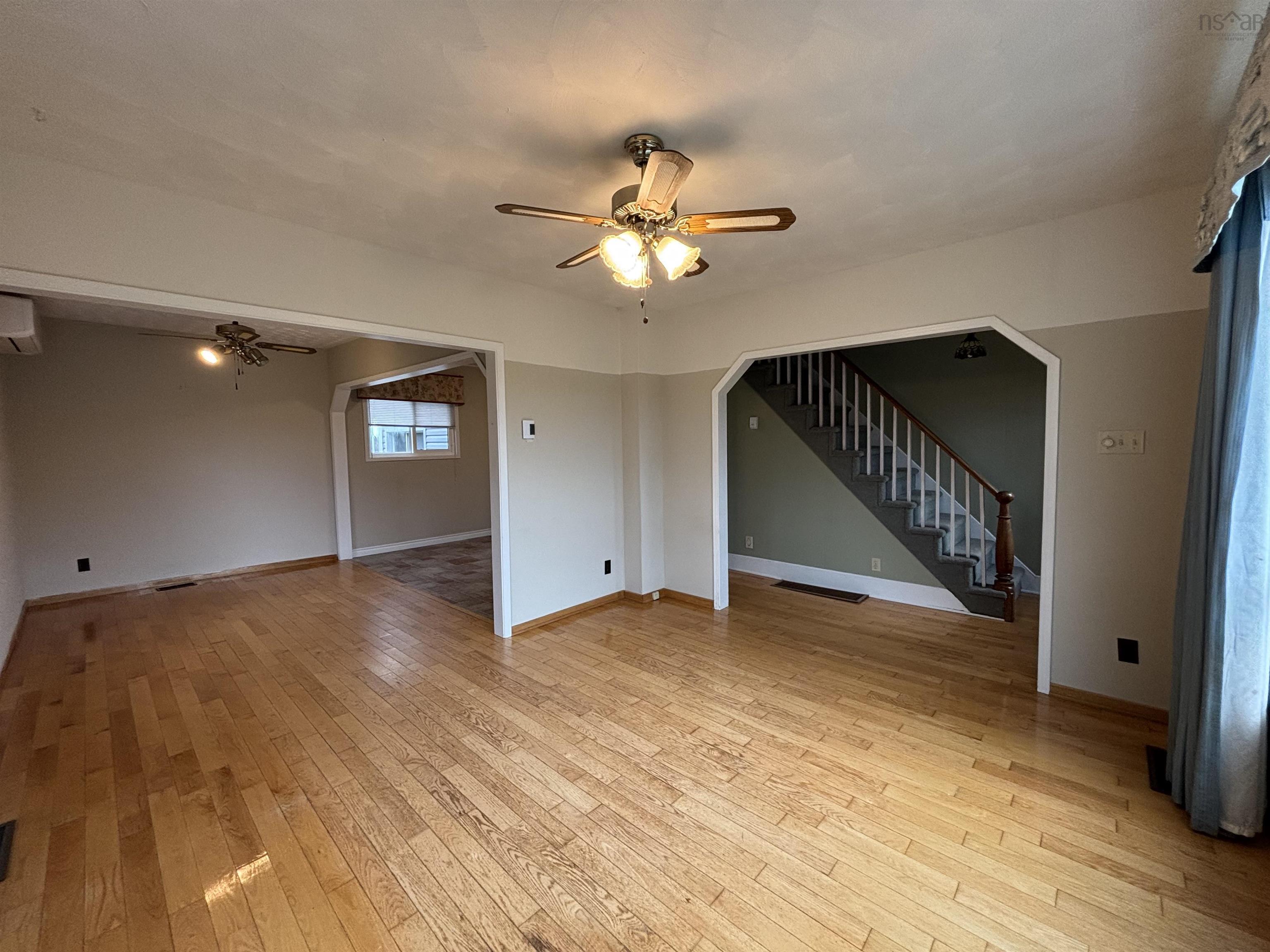$499,900.00: 700 Farmington Road, Farmington