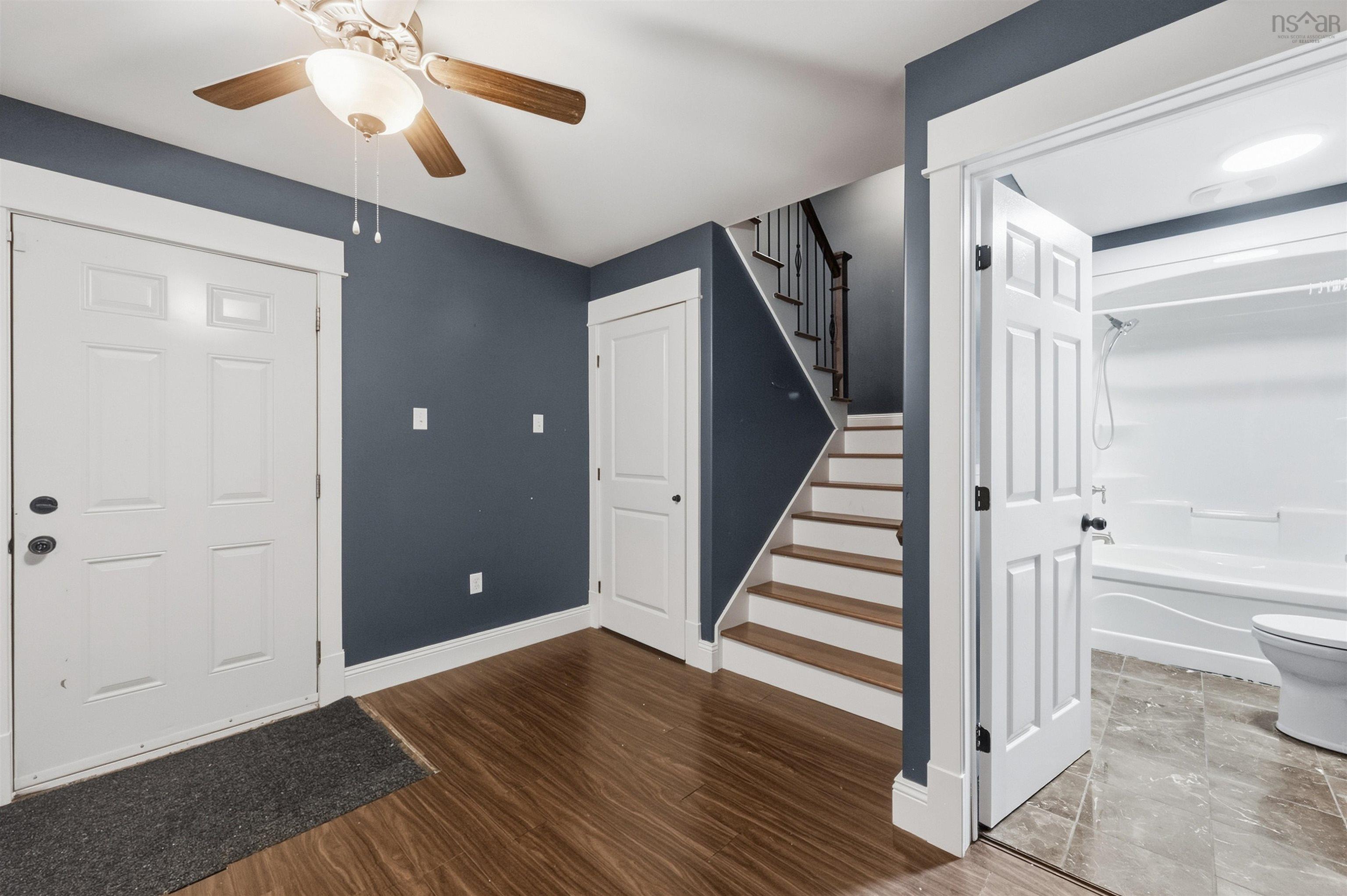 $714,900.00: 1523 White Hills Run, Hammonds Plains