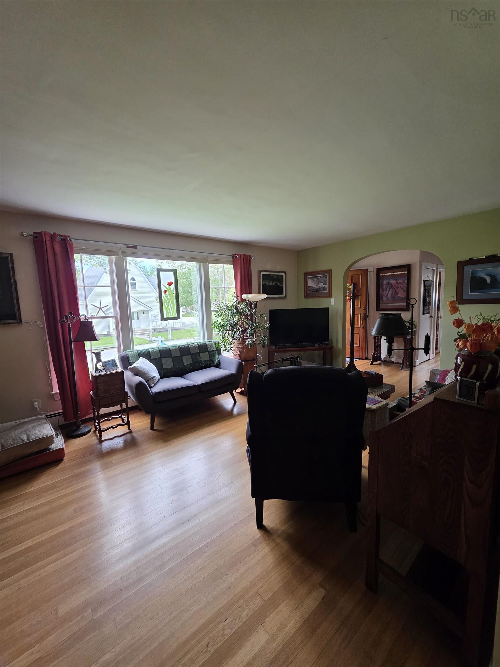 $399,000.00: 49 Bulkley Street, Shelburne