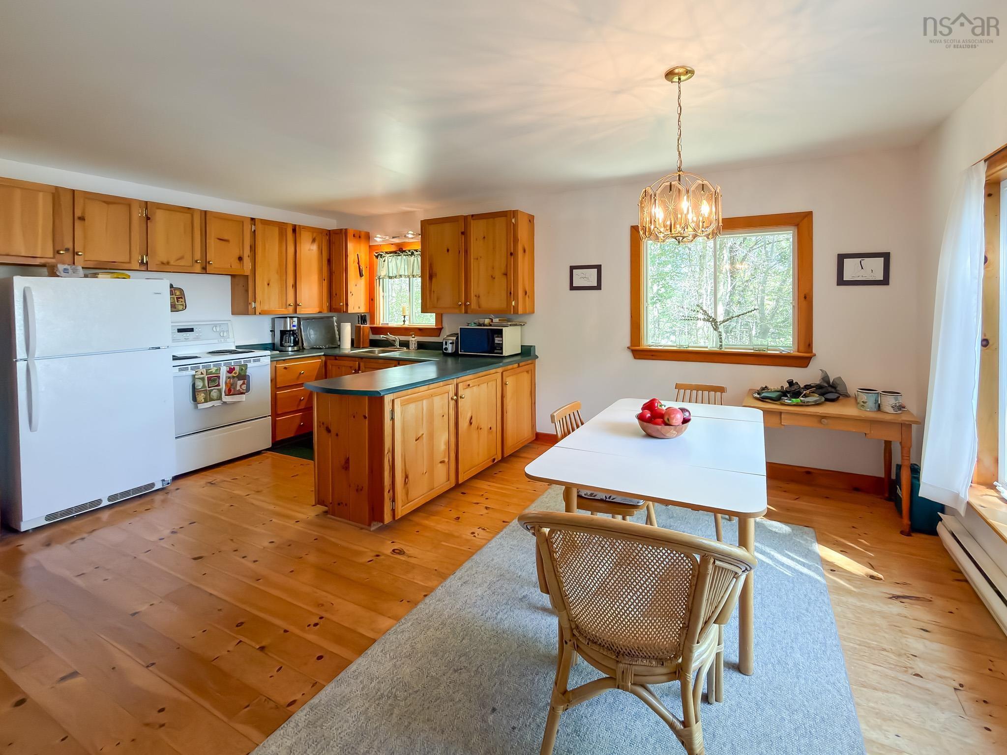 $285,000.00: 840 Narrows Road E, Labelle