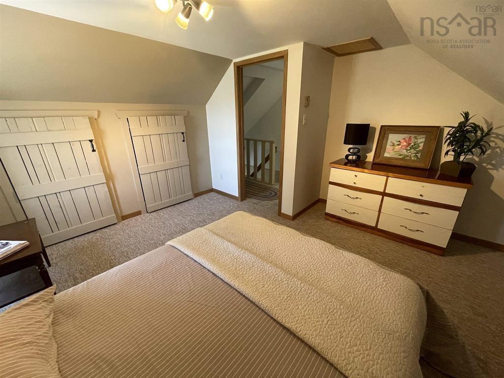 $184,900.00: 27 Descousse-Cap La Ronde Road, D