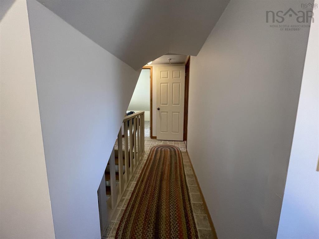 $184,900.00: 27 Descousse-Cap La Ronde Road, D