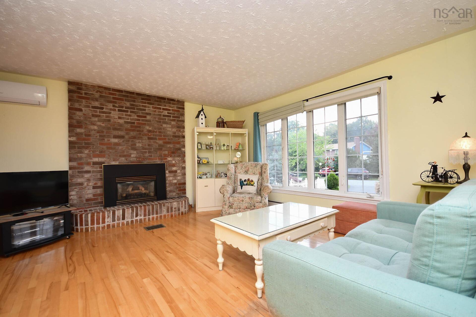 $789,000.00: 21 Sonia Drive, Lawrencetown