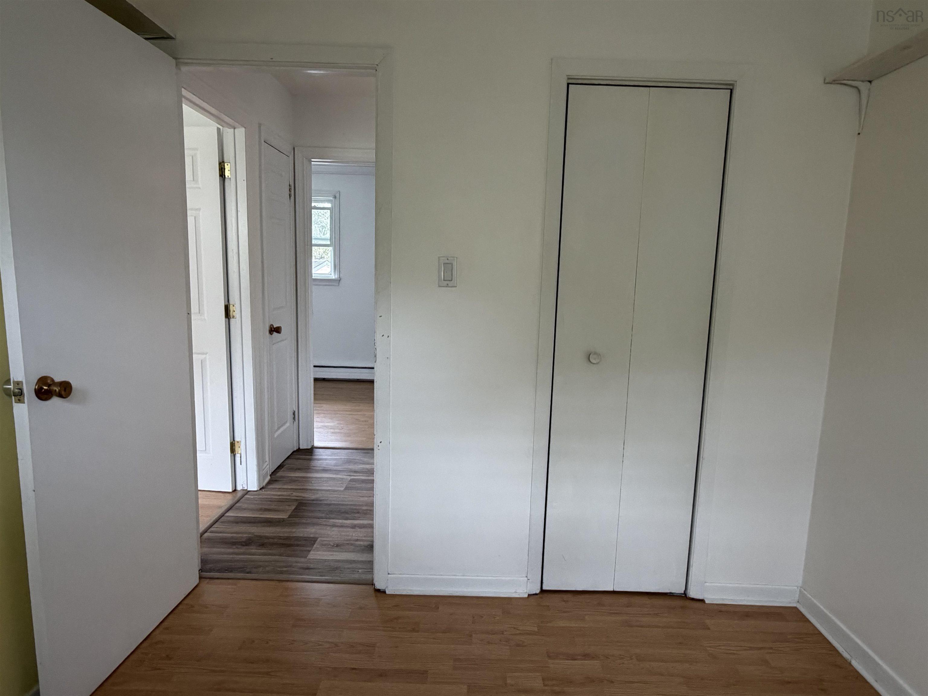 $379,000.00: 127 Kennedy Avenue, Sydney