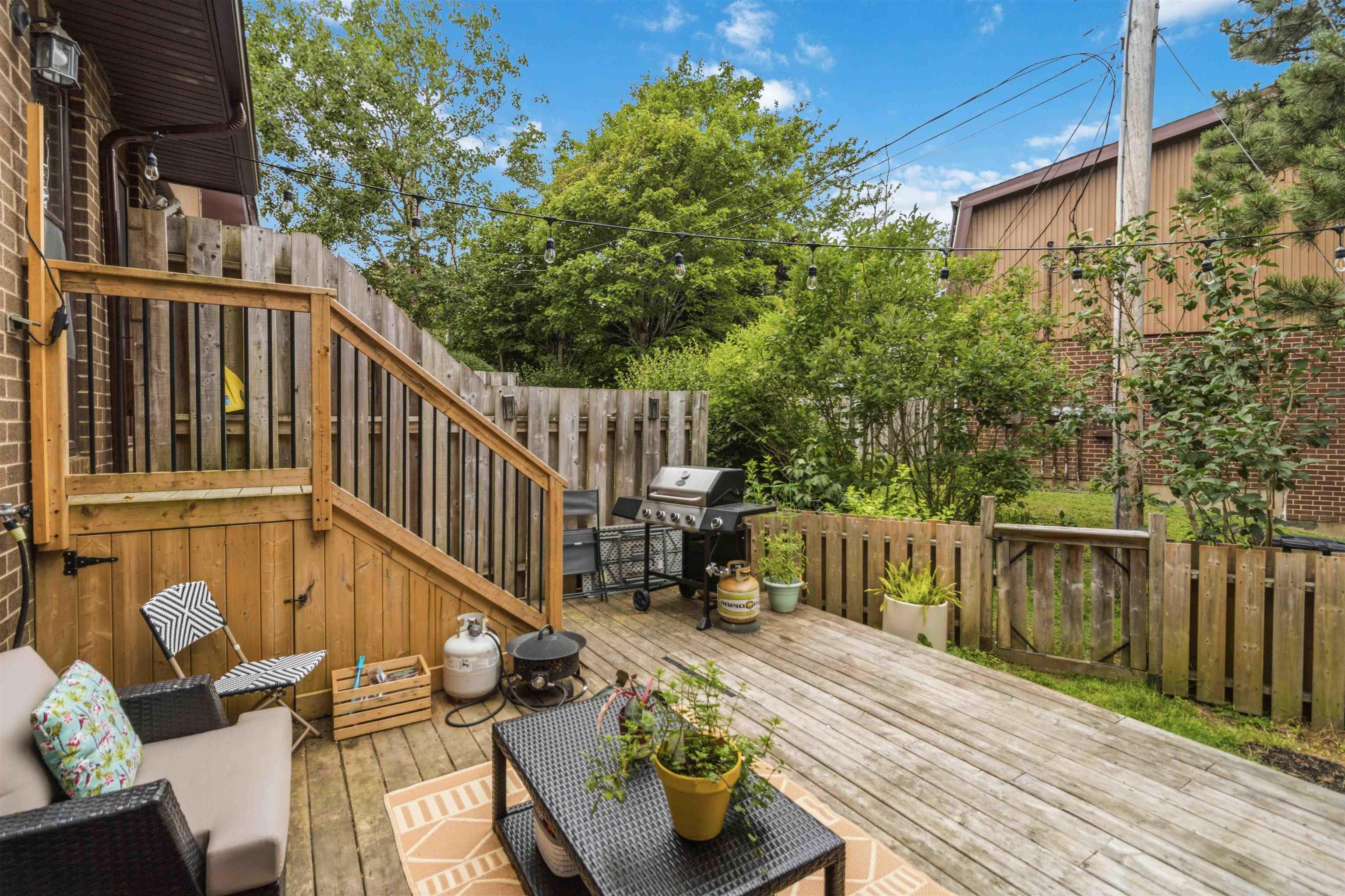 $369,900.00: 14 Hanover Court, Clayton Park