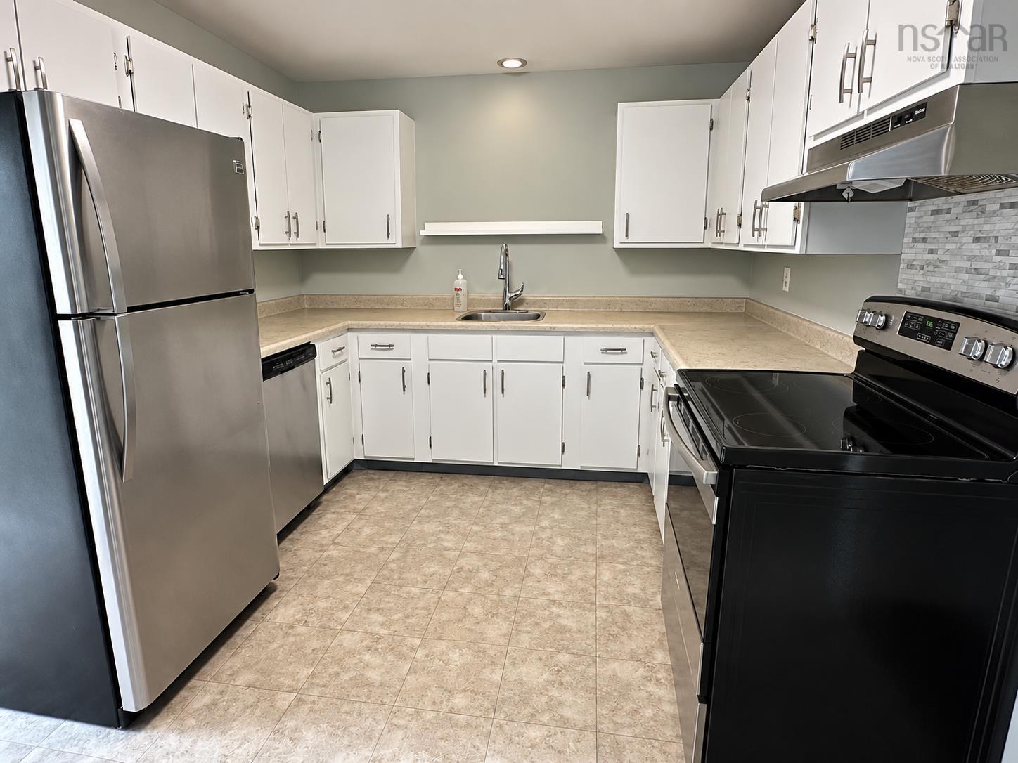 $399,900.00: 27 Smith Avenue, Bridgewater