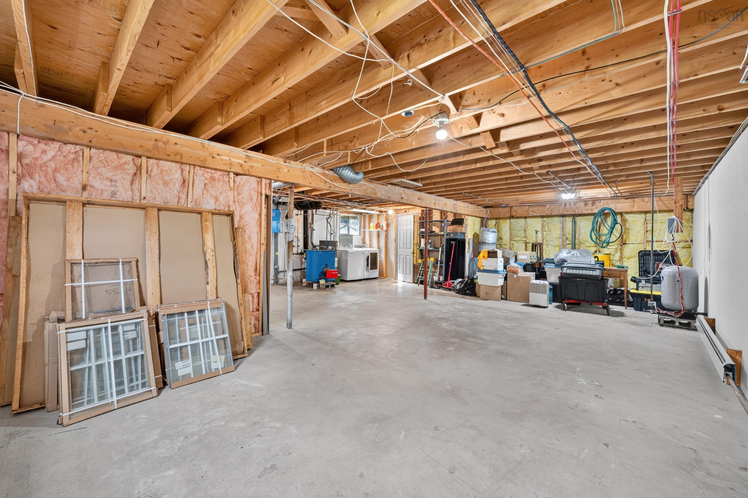 $479,000.00: 21 Westdale Drive, Howie Centre