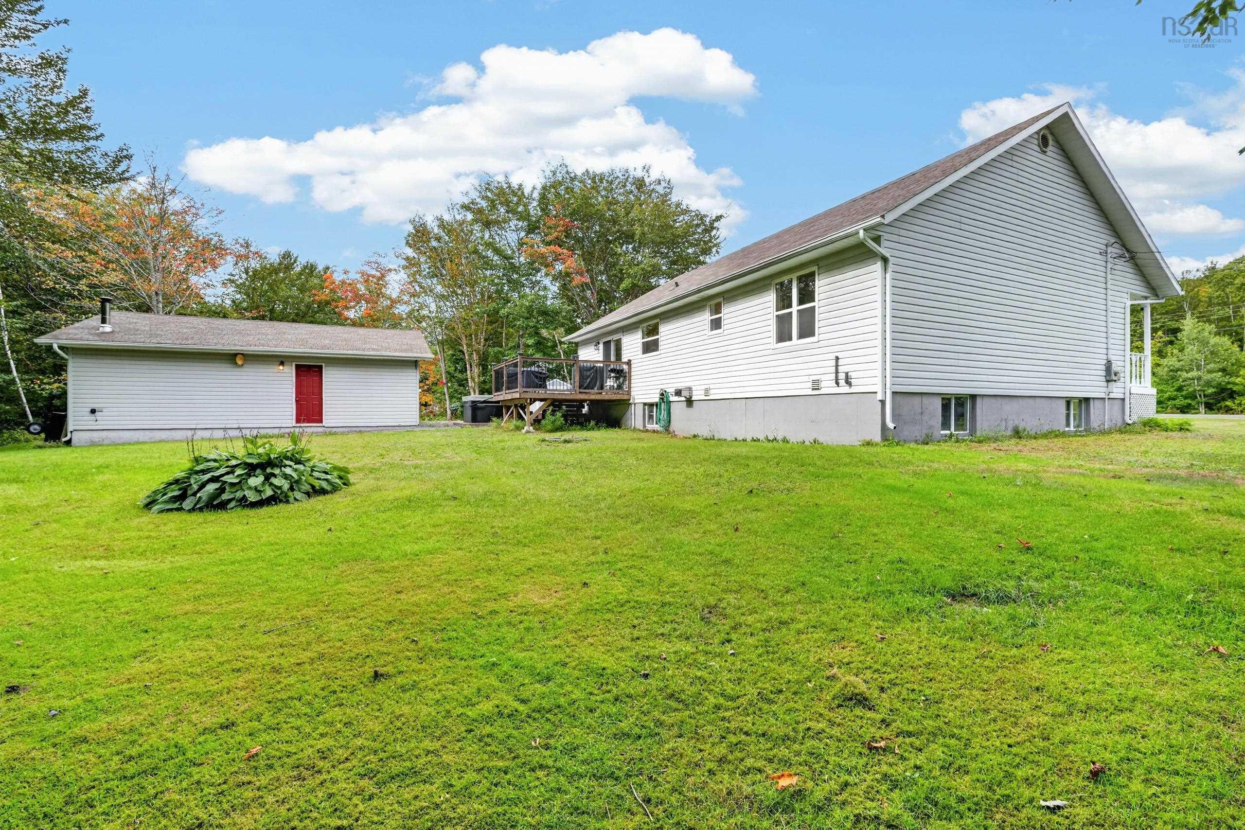 $479,000.00: 21 Westdale Drive, Howie Centre
